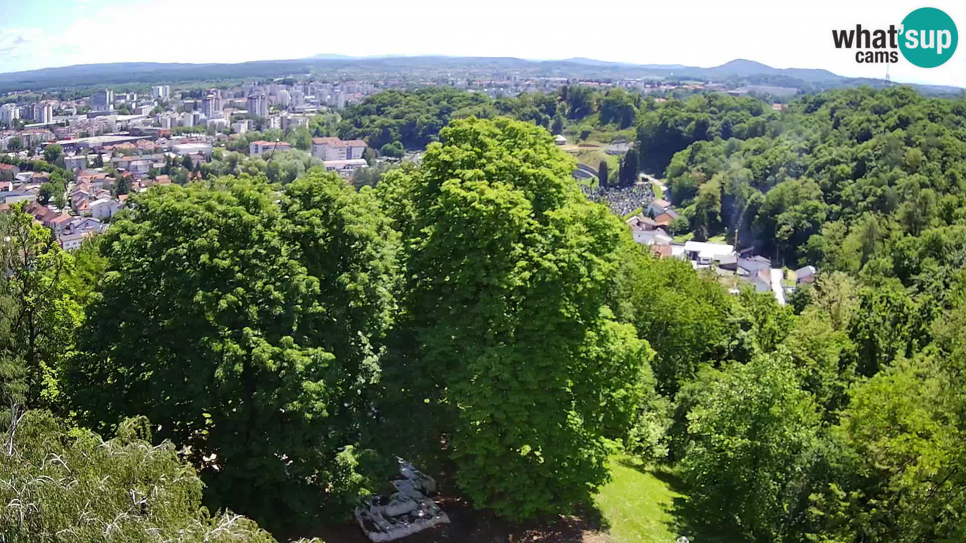 Spletna kamera Karlovac Dubovac grad – Pogled v živo na zgodovinsko znamenitost Karlovca