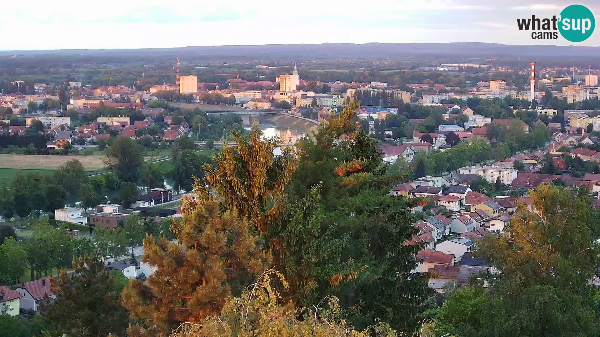 Web kamera Karlovac – Dvorac Dubovac uživo