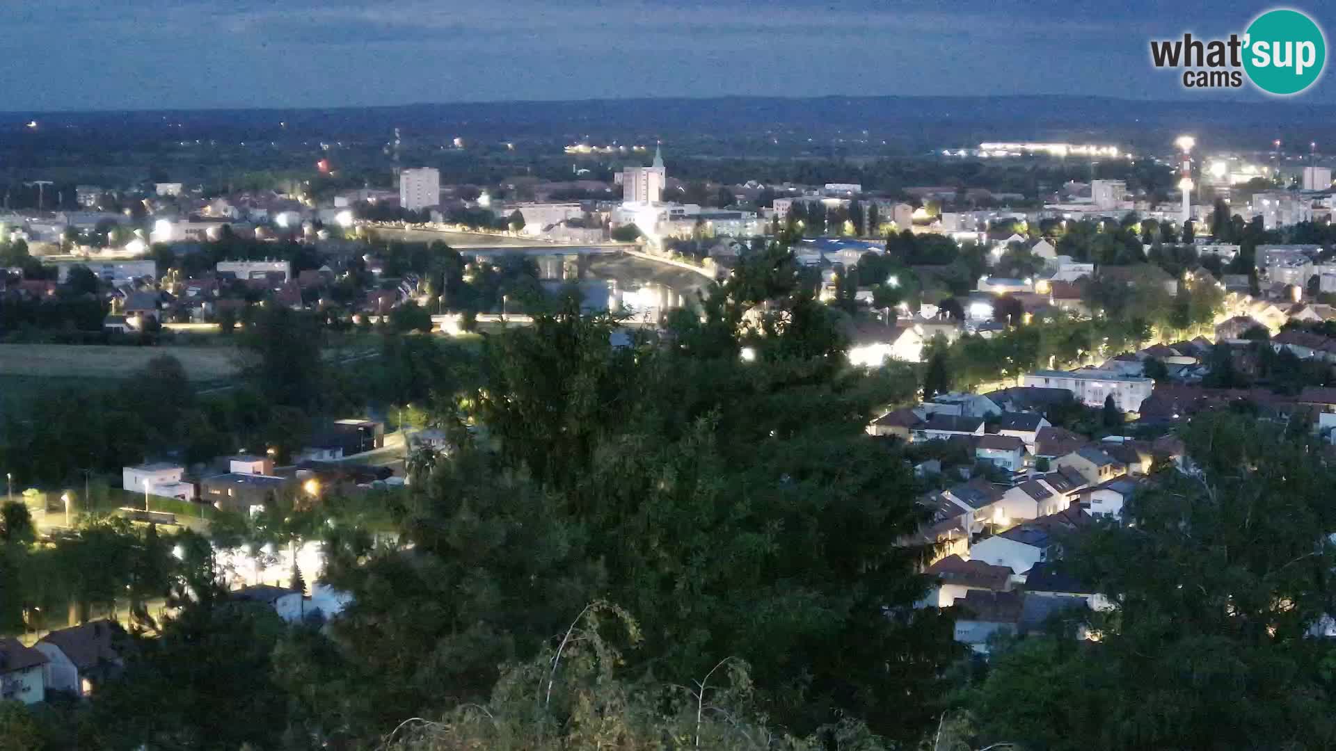 Web kamera Karlovac – Dvorac Dubovac uživo