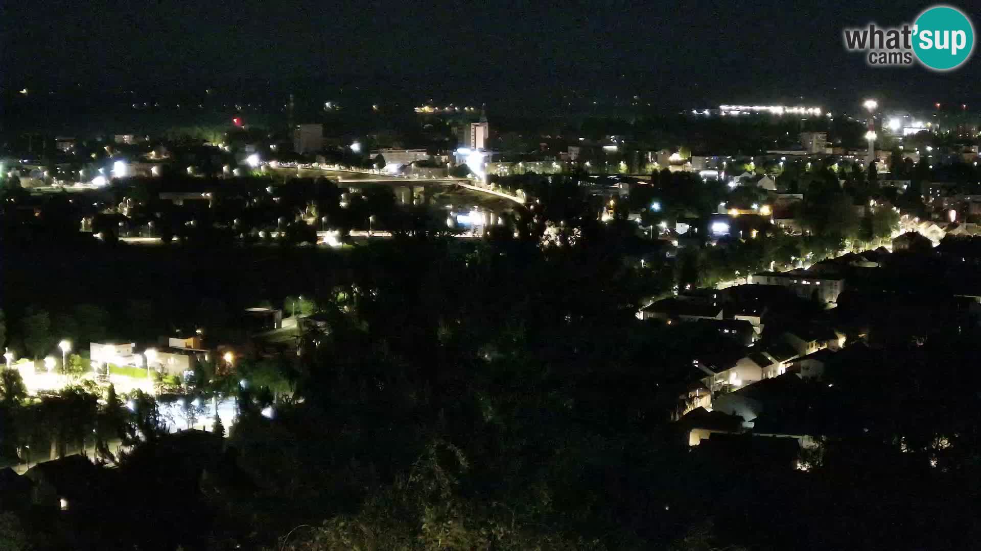 Web kamera Karlovac – Dvorac Dubovac uživo