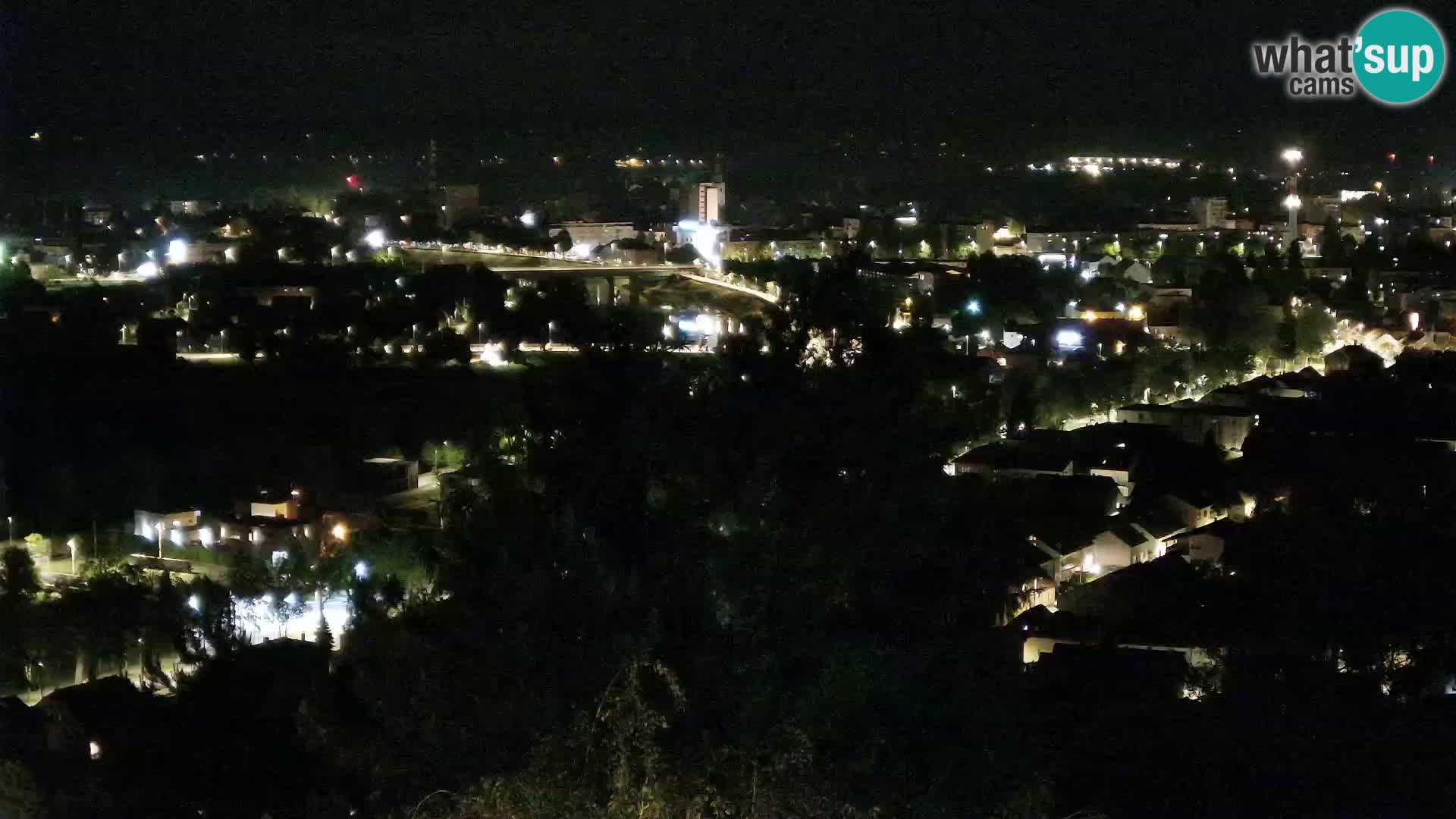 Web kamera Karlovac – Dvorac Dubovac uživo