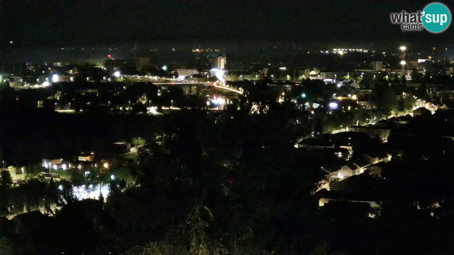 Web kamera Karlovac – Dvorac Dubovac uživo