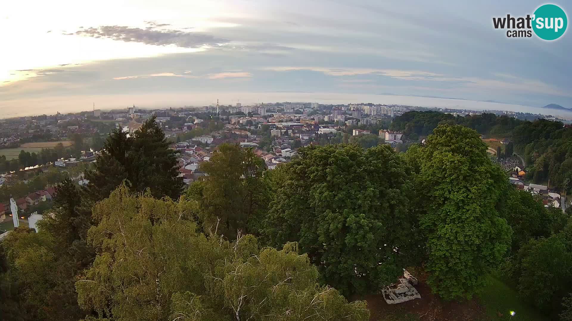 Web kamera Karlovac – Dvorac Dubovac uživo