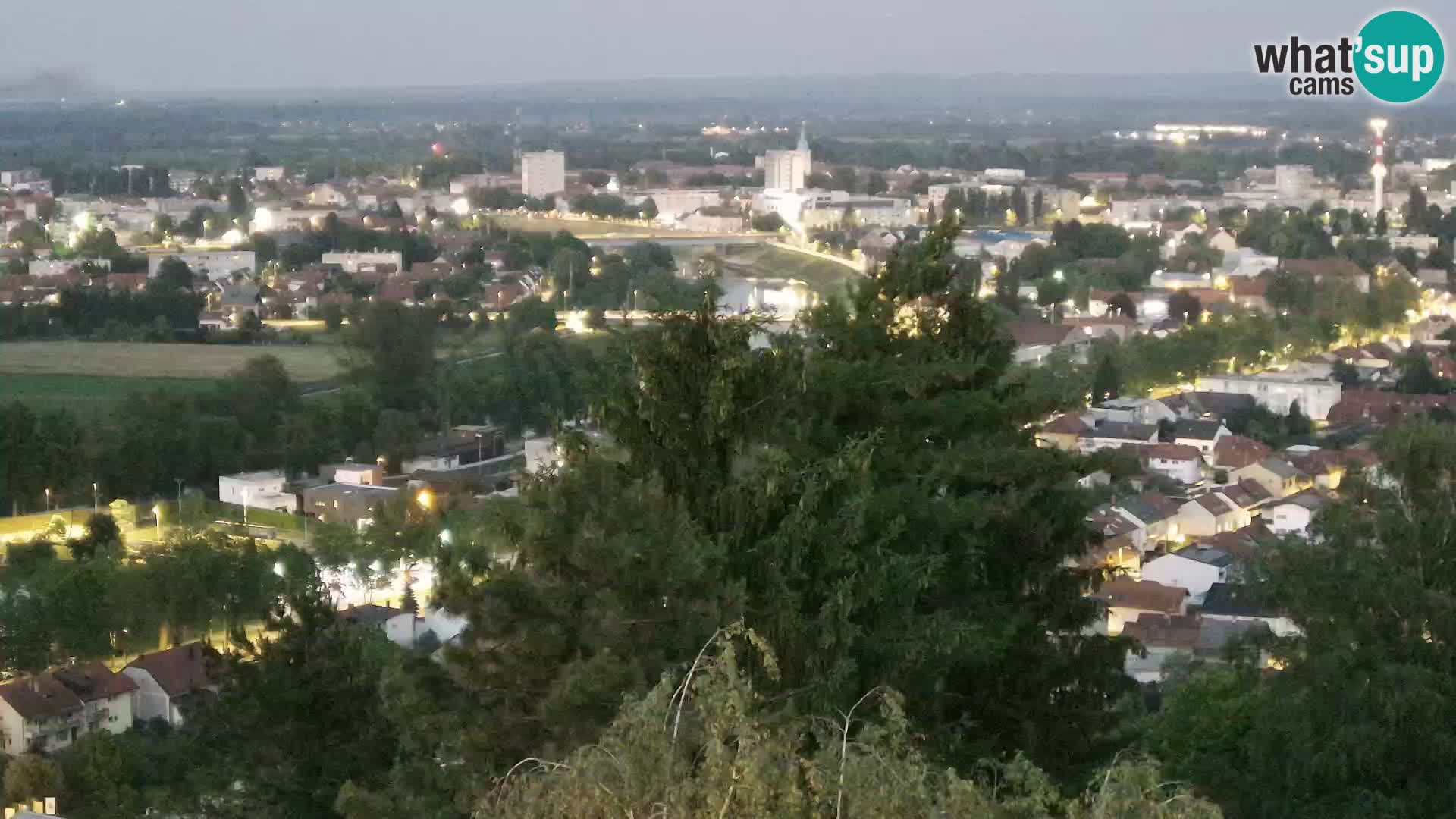 Web kamera Karlovac – Dvorac Dubovac uživo