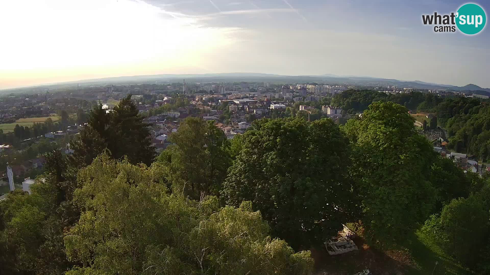 Webcam Karlovac Dubovac Castle – Live View of Karlovac’s Historic Landmark