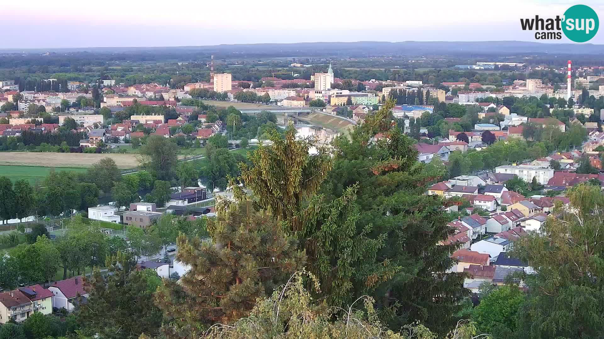 Web kamera Karlovac – Dvorac Dubovac uživo