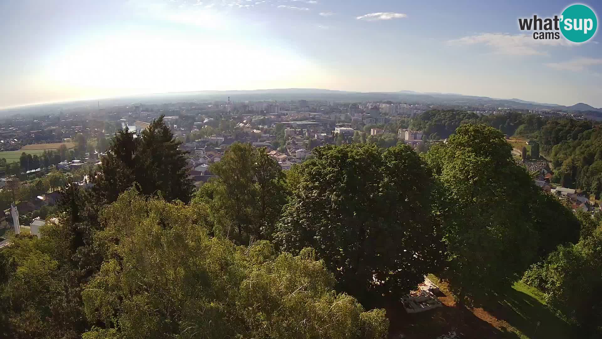 Webcam Karlovac Dubovac Castle – Live View of Karlovac’s Historic Landmark