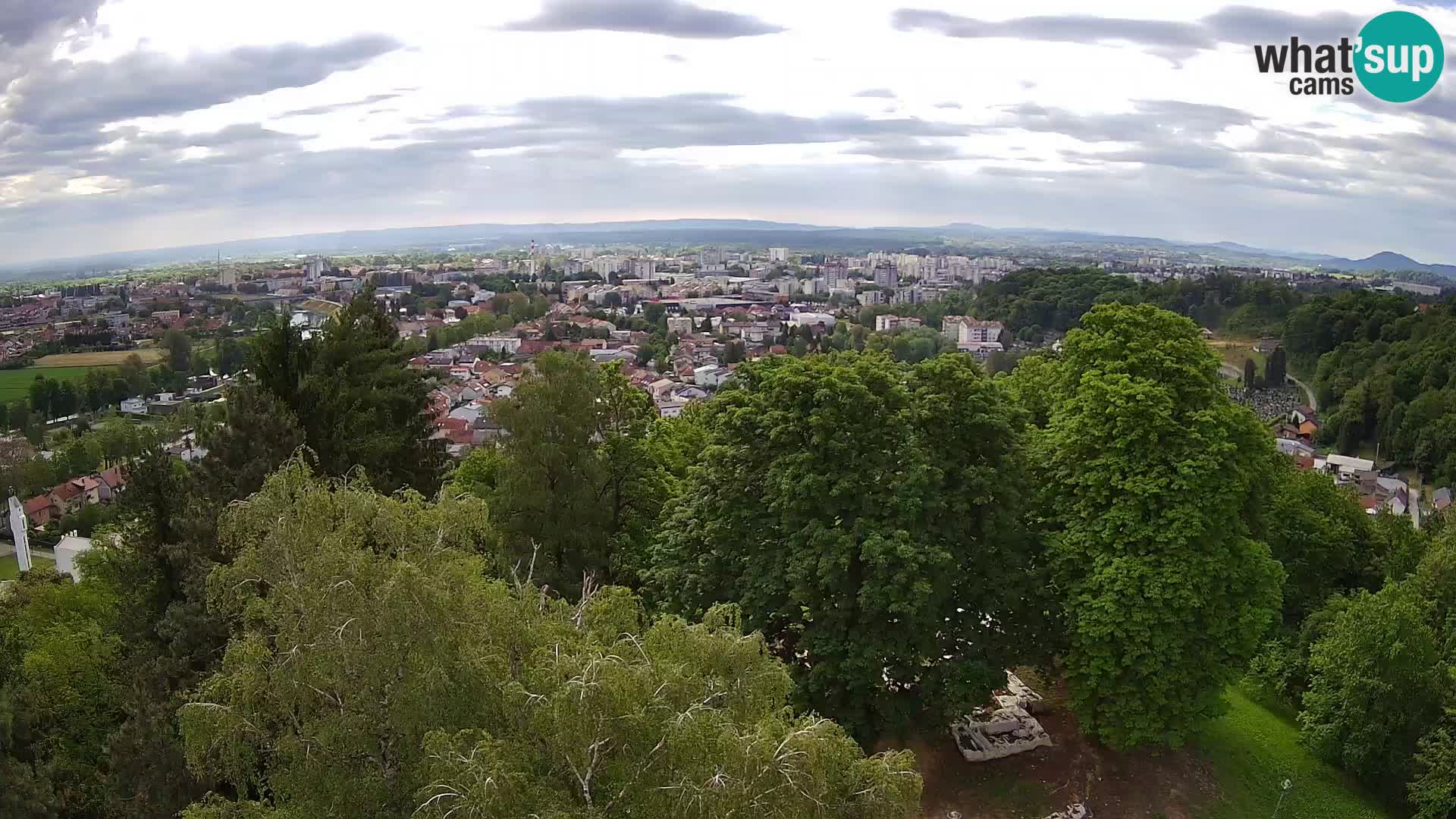 Webcam Karlovac Dubovac Castle – Live View of Karlovac’s Historic Landmark
