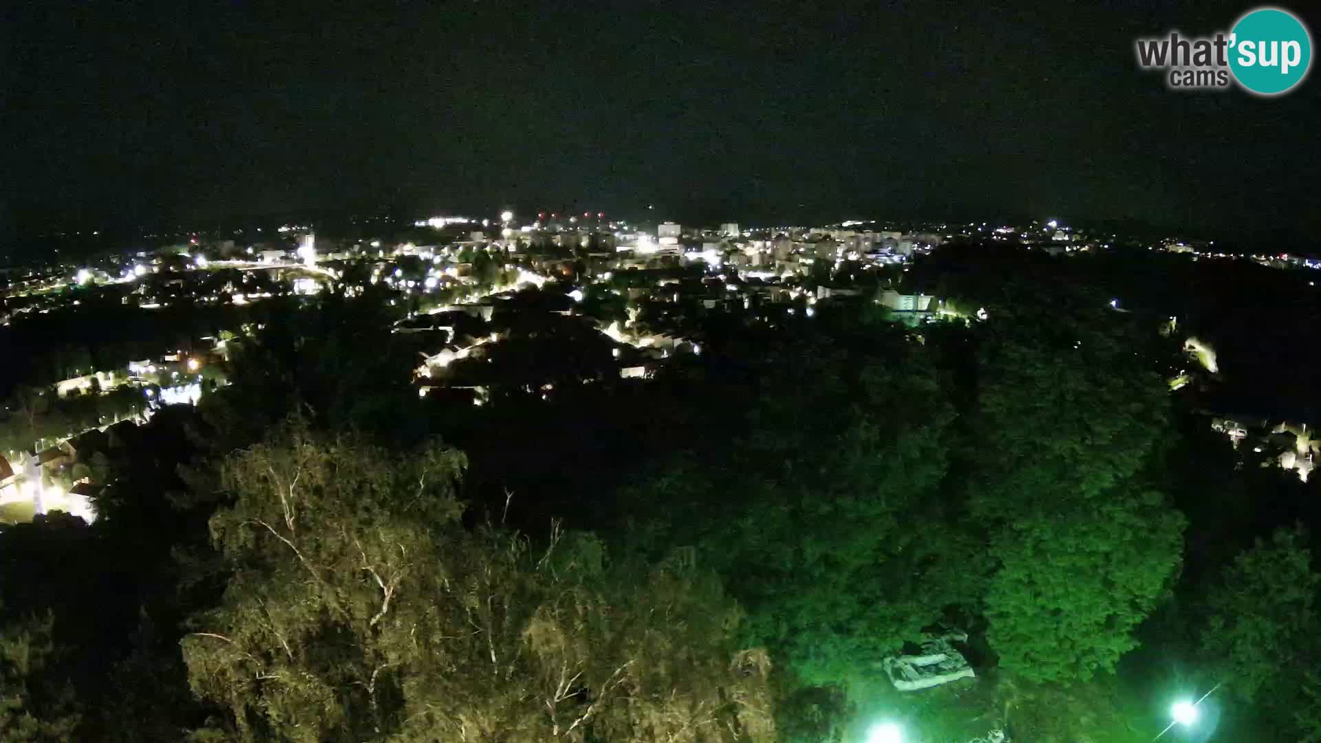 Web kamera Karlovac – Dvorac Dubovac uživo