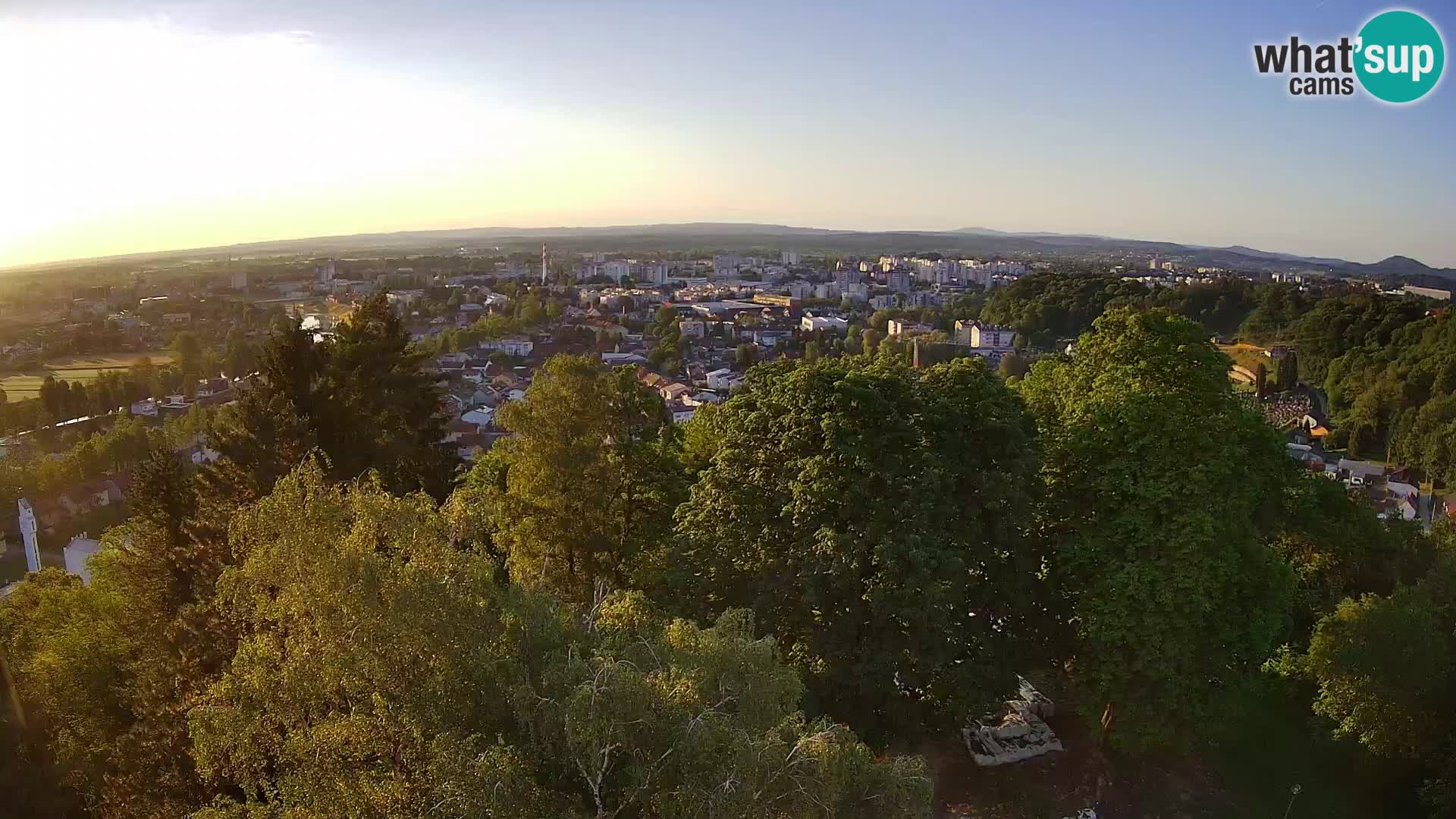 Webcam Karlovac Dubovac Castle – Live View of Karlovac’s Historic Landmark