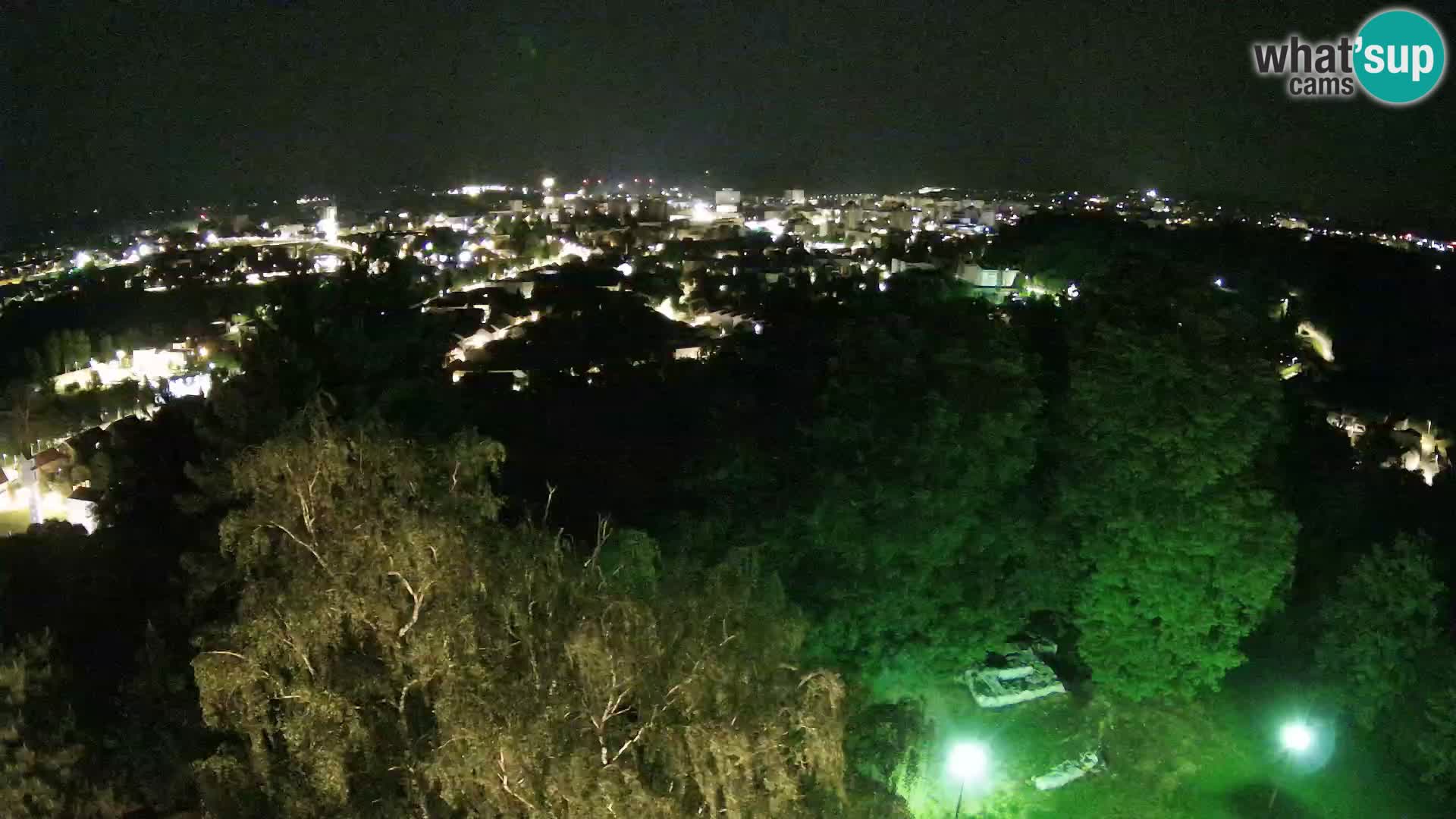 Web kamera Karlovac – Dvorac Dubovac uživo