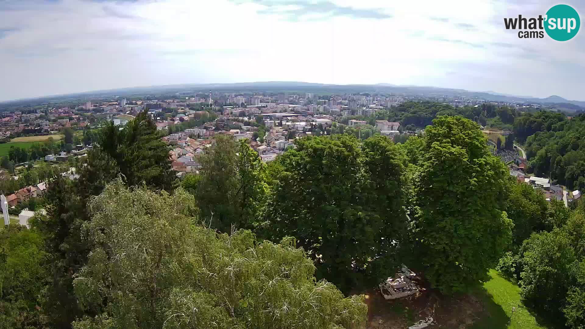 Web kamera Karlovac – Dvorac Dubovac uživo