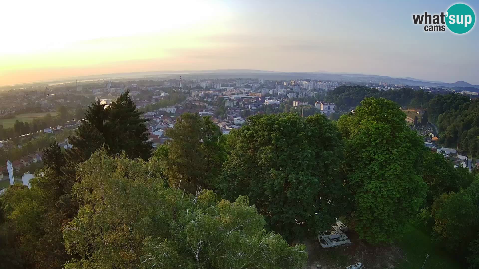 Webcam Karlovac Dubovac Castle – Live View of Karlovac’s Historic Landmark