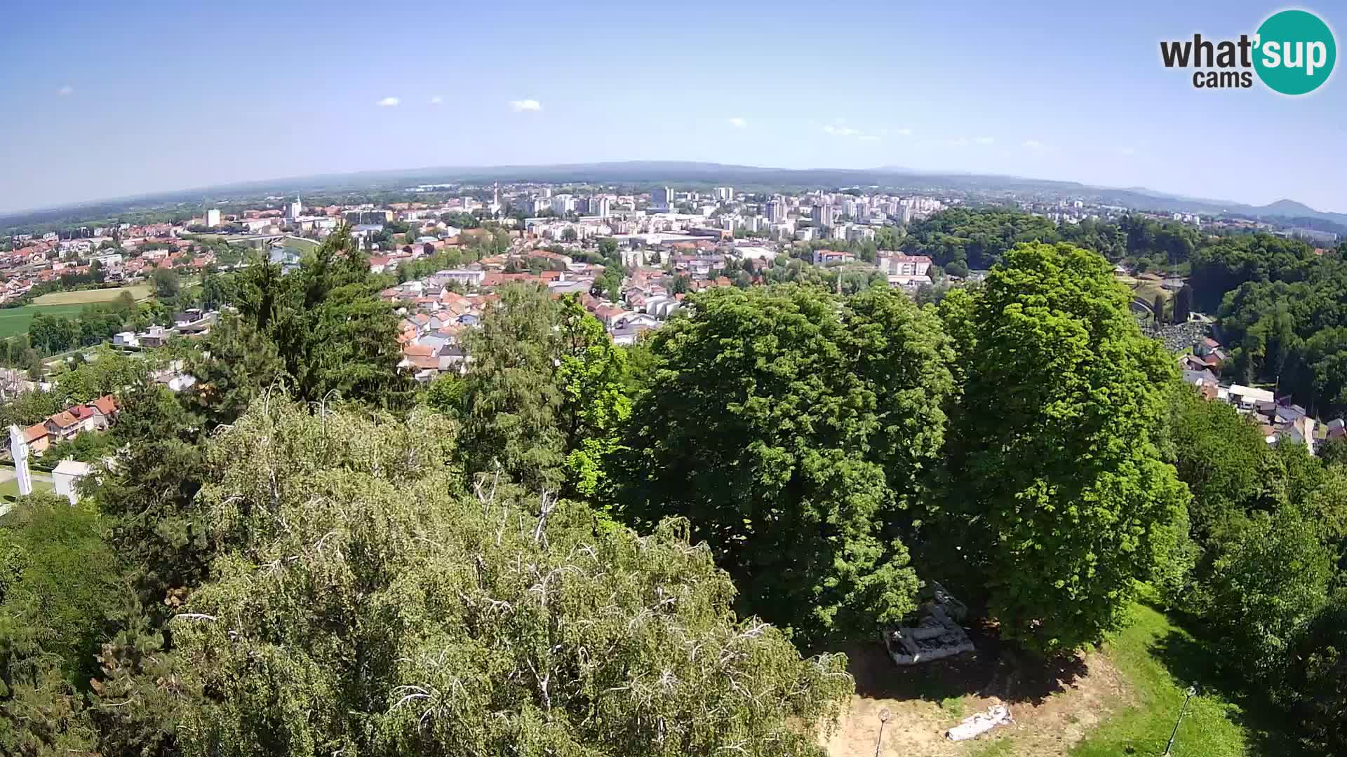 Webcam Karlovac Dubovac Castle – Live View of Karlovac’s Historic Landmark