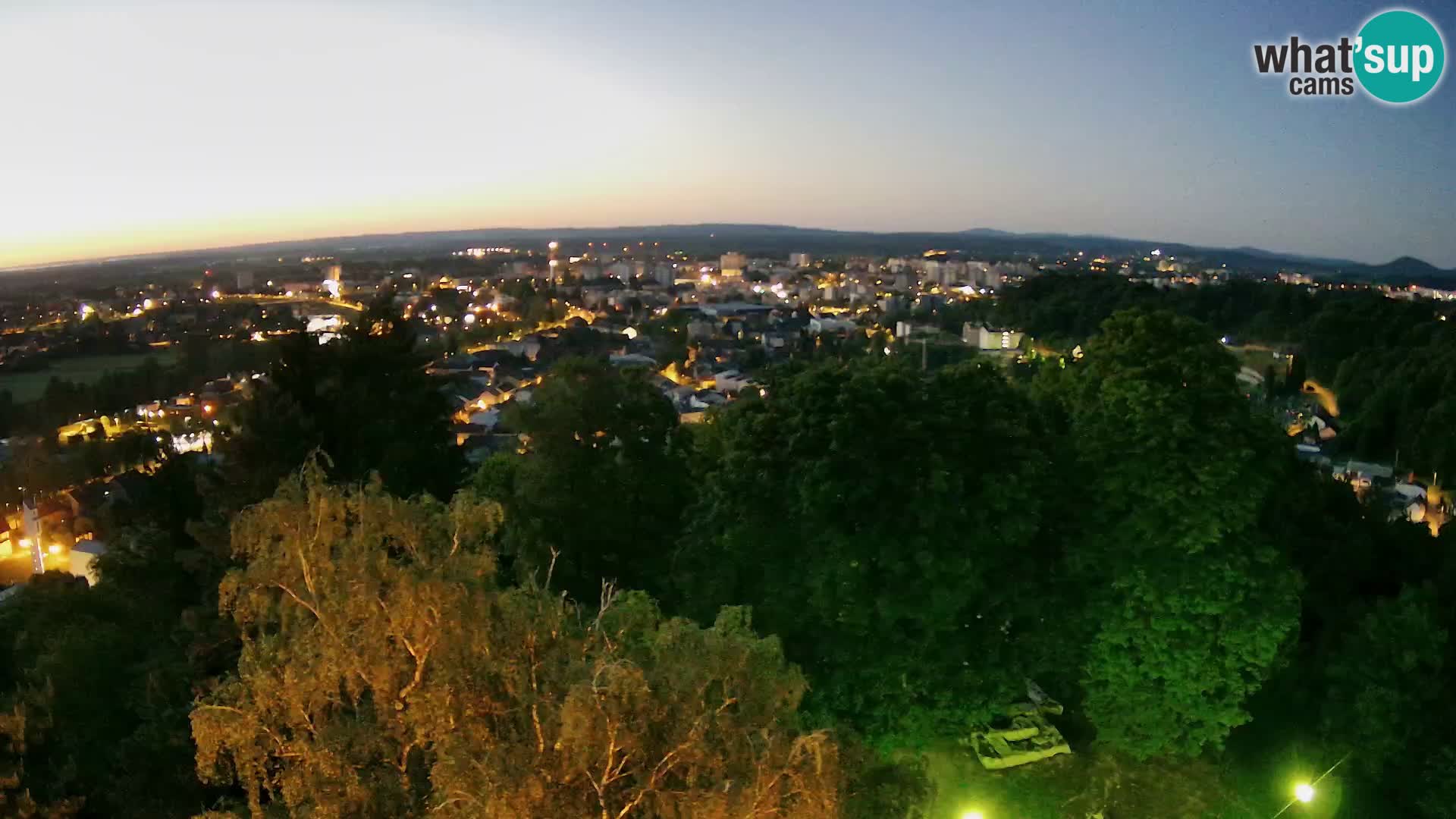 Web kamera Karlovac – Dvorac Dubovac uživo