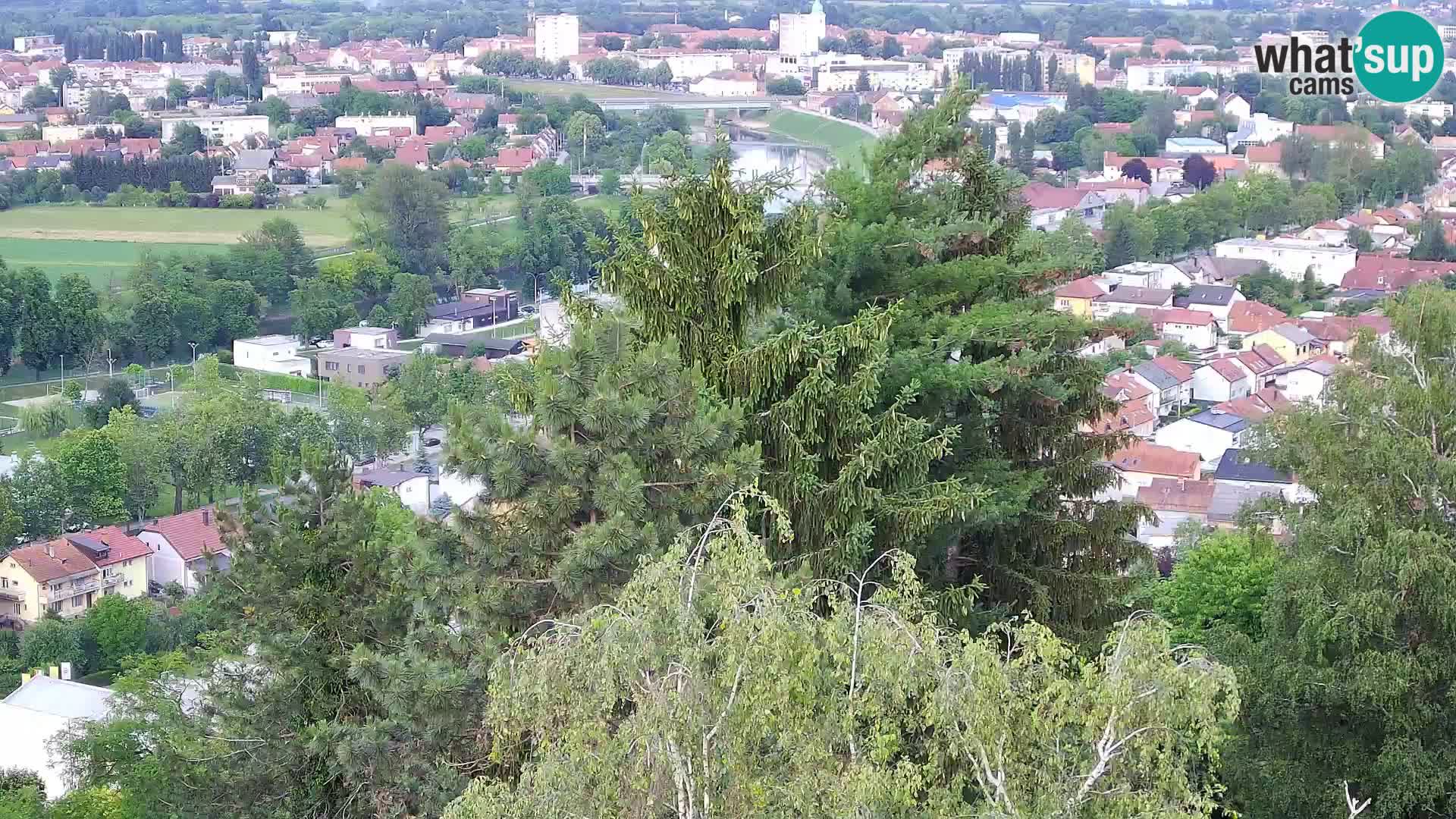 Spletna kamera Karlovac Dubovac grad – Pogled v živo na zgodovinsko znamenitost Karlovca