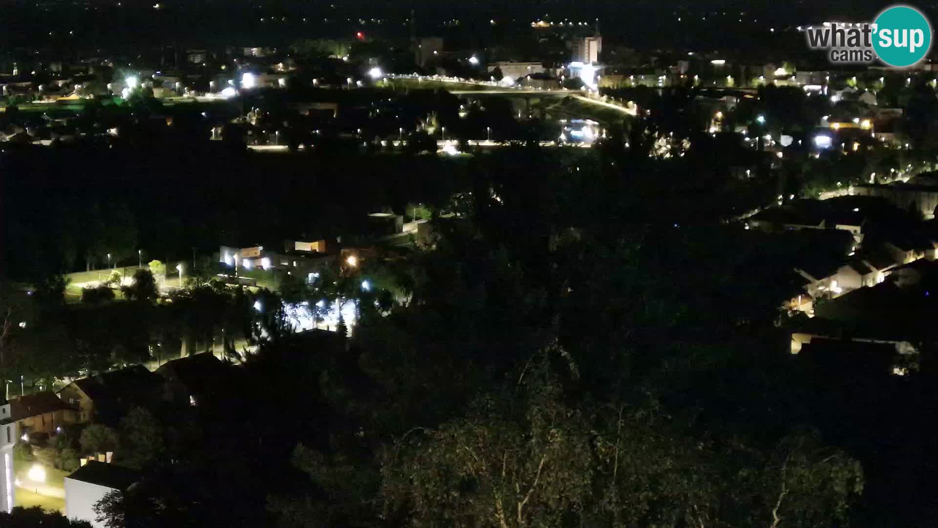 Web kamera Karlovac – Dvorac Dubovac uživo