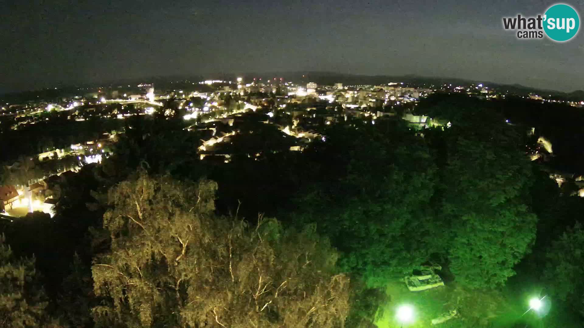 Web kamera Karlovac – Dvorac Dubovac uživo