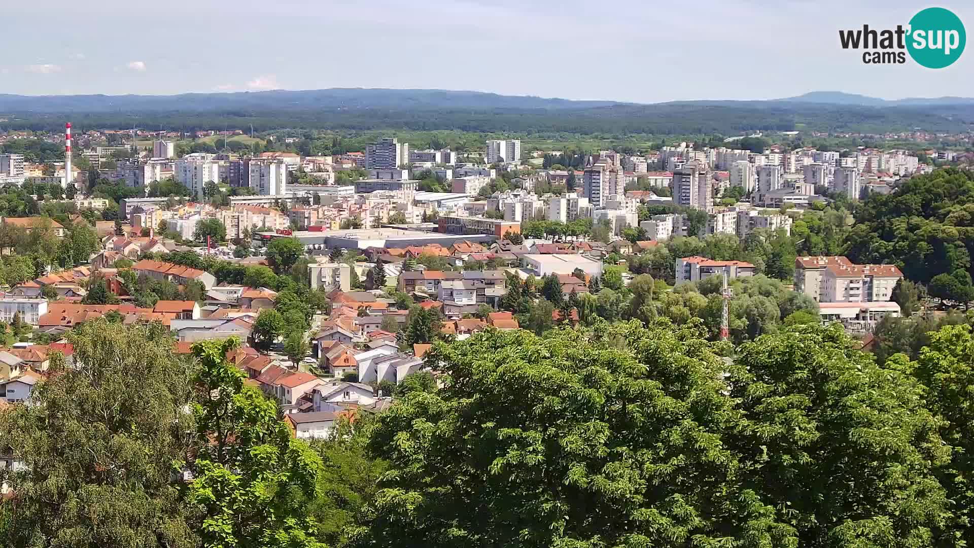 Spletna kamera Karlovac Dubovac grad – Pogled v živo na zgodovinsko znamenitost Karlovca