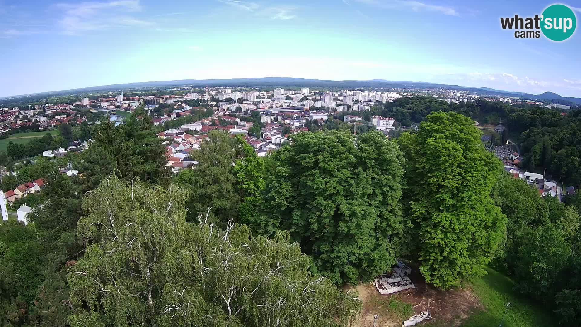 Webcam Karlovac Dubovac Castle – Live View of Karlovac’s Historic Landmark