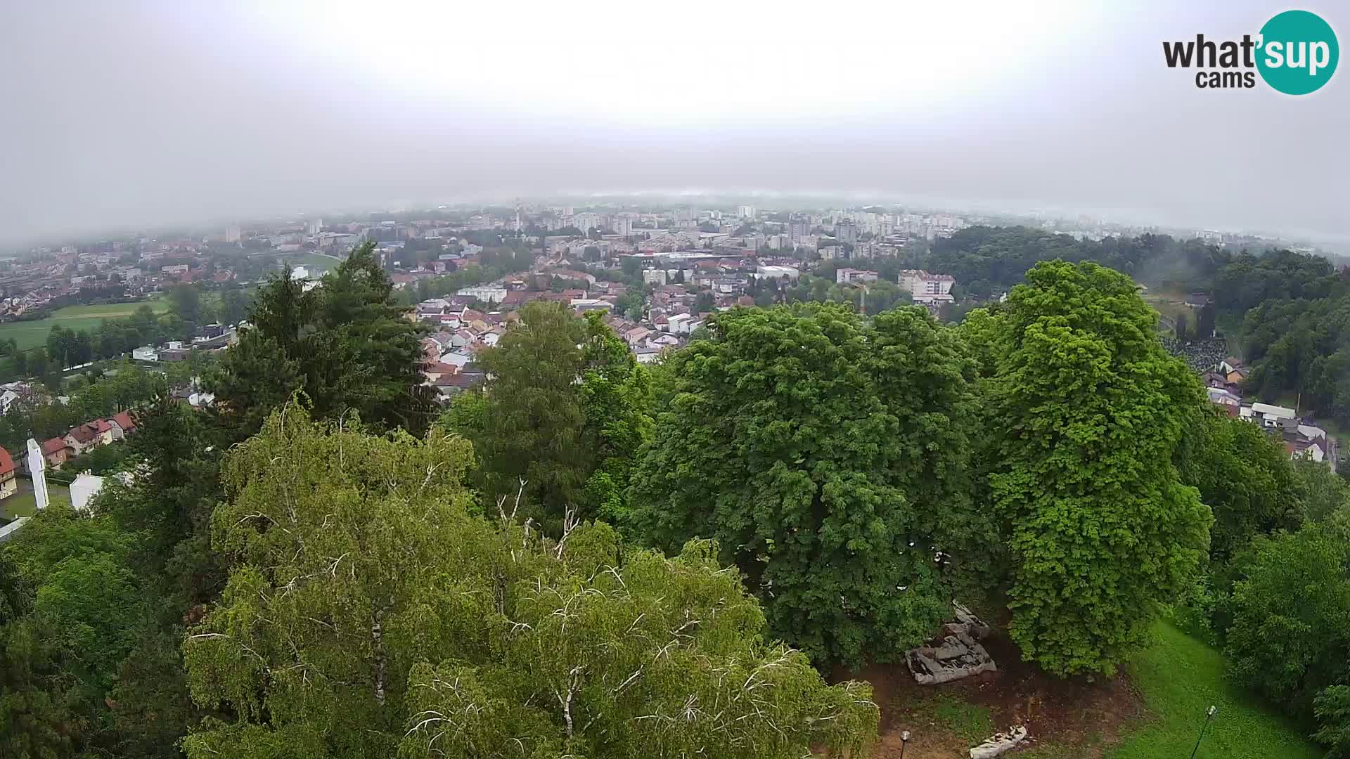 Web kamera Karlovac – Dvorac Dubovac uživo