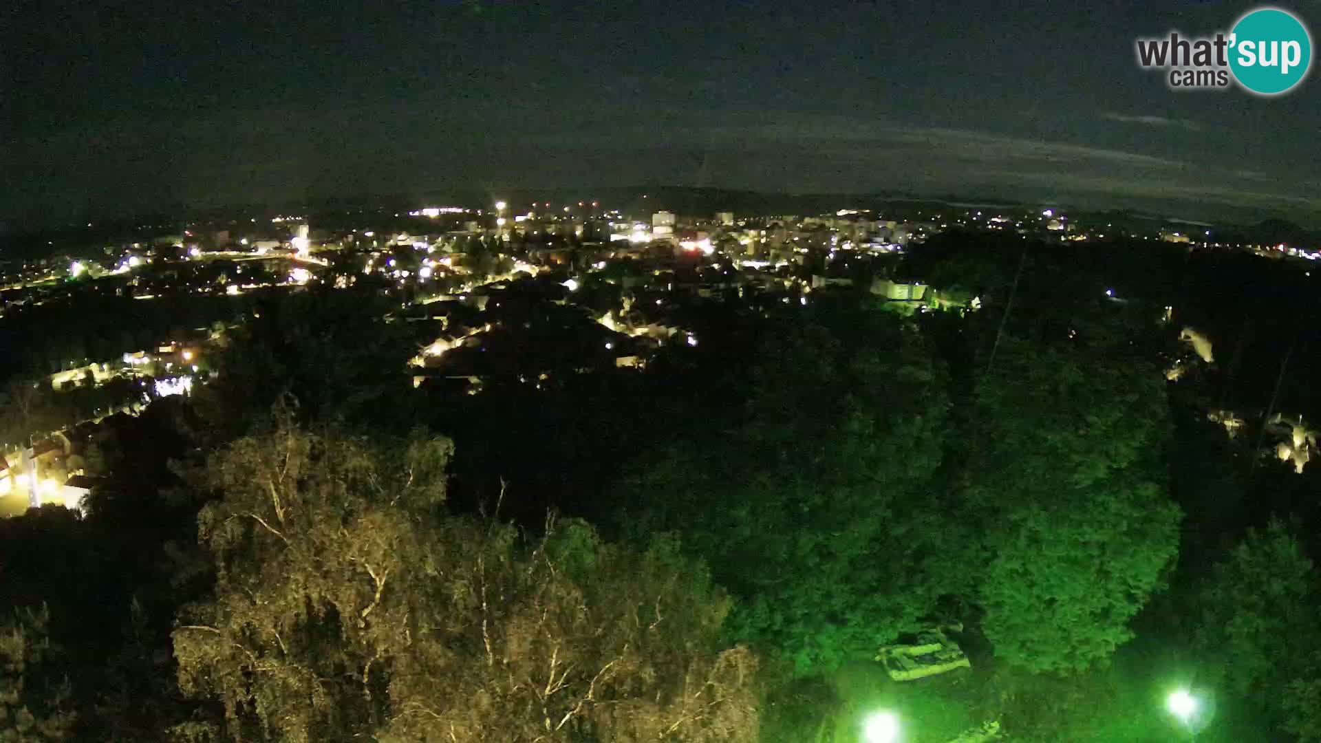 Web kamera Karlovac – Dvorac Dubovac uživo