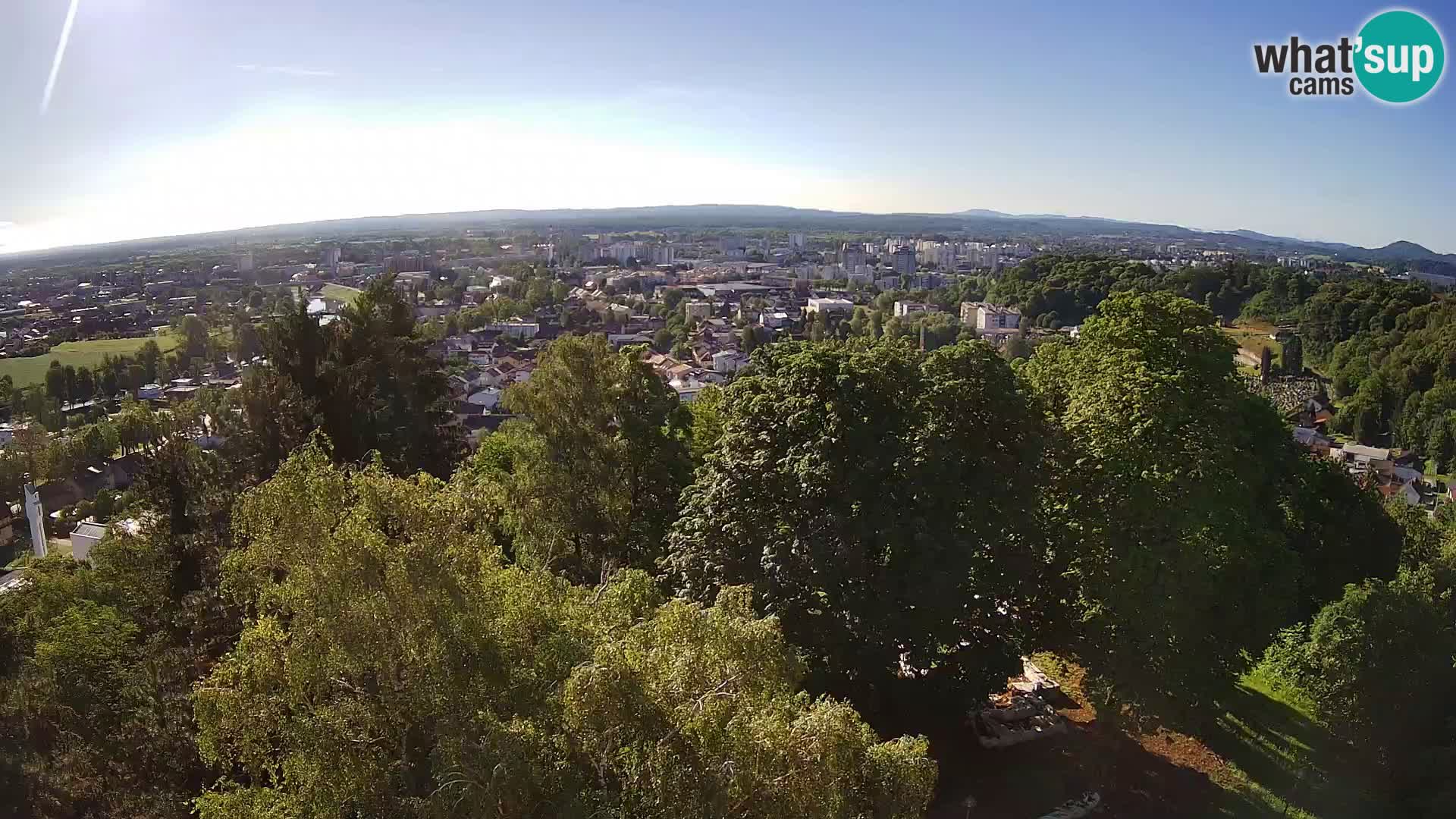 Webcam Karlovac Dubovac Castle – Live View of Karlovac’s Historic Landmark