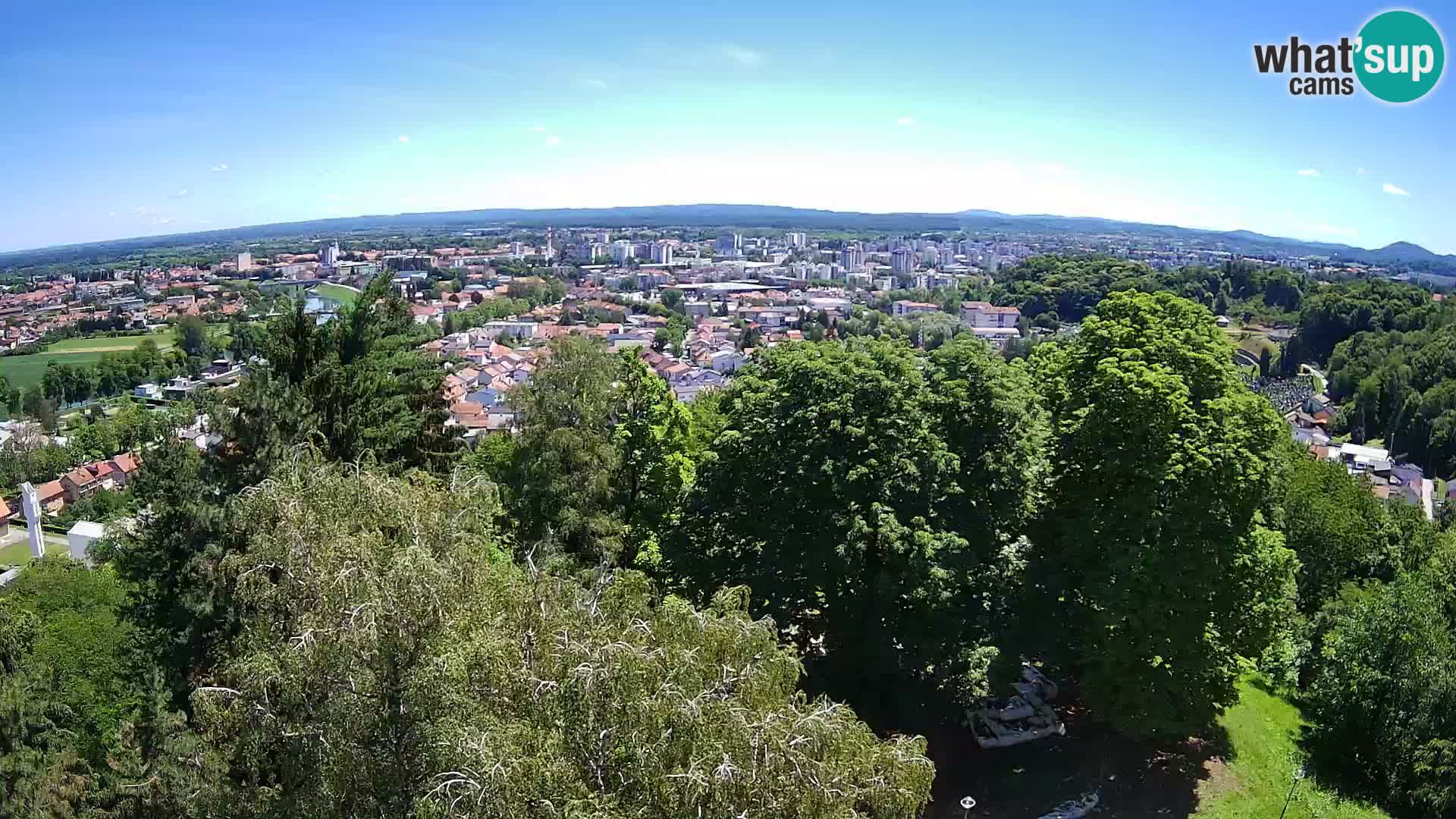 Spletna kamera Karlovac Dubovac grad – Pogled v živo na zgodovinsko znamenitost Karlovca