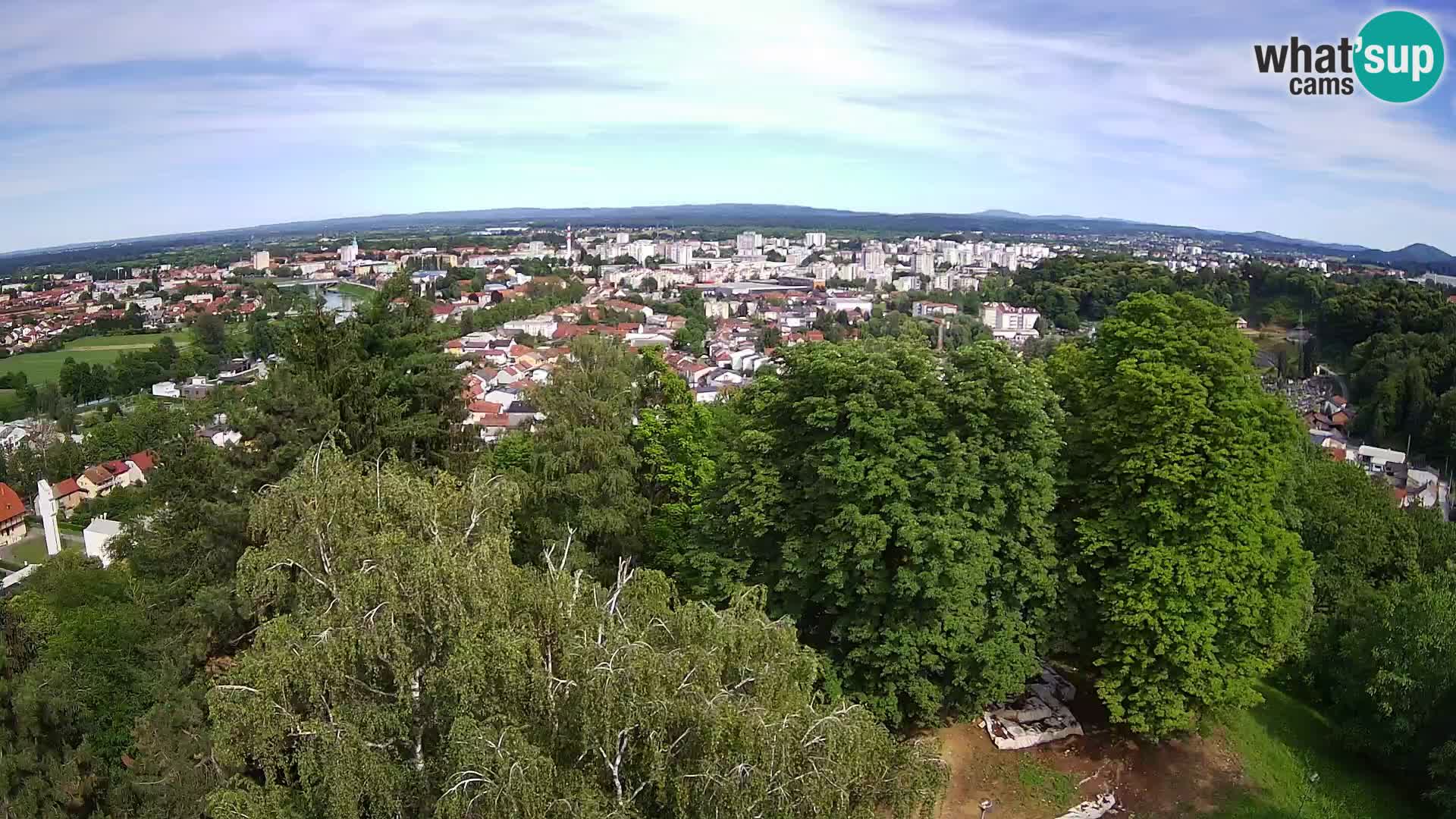 Web kamera Karlovac – Dvorac Dubovac uživo