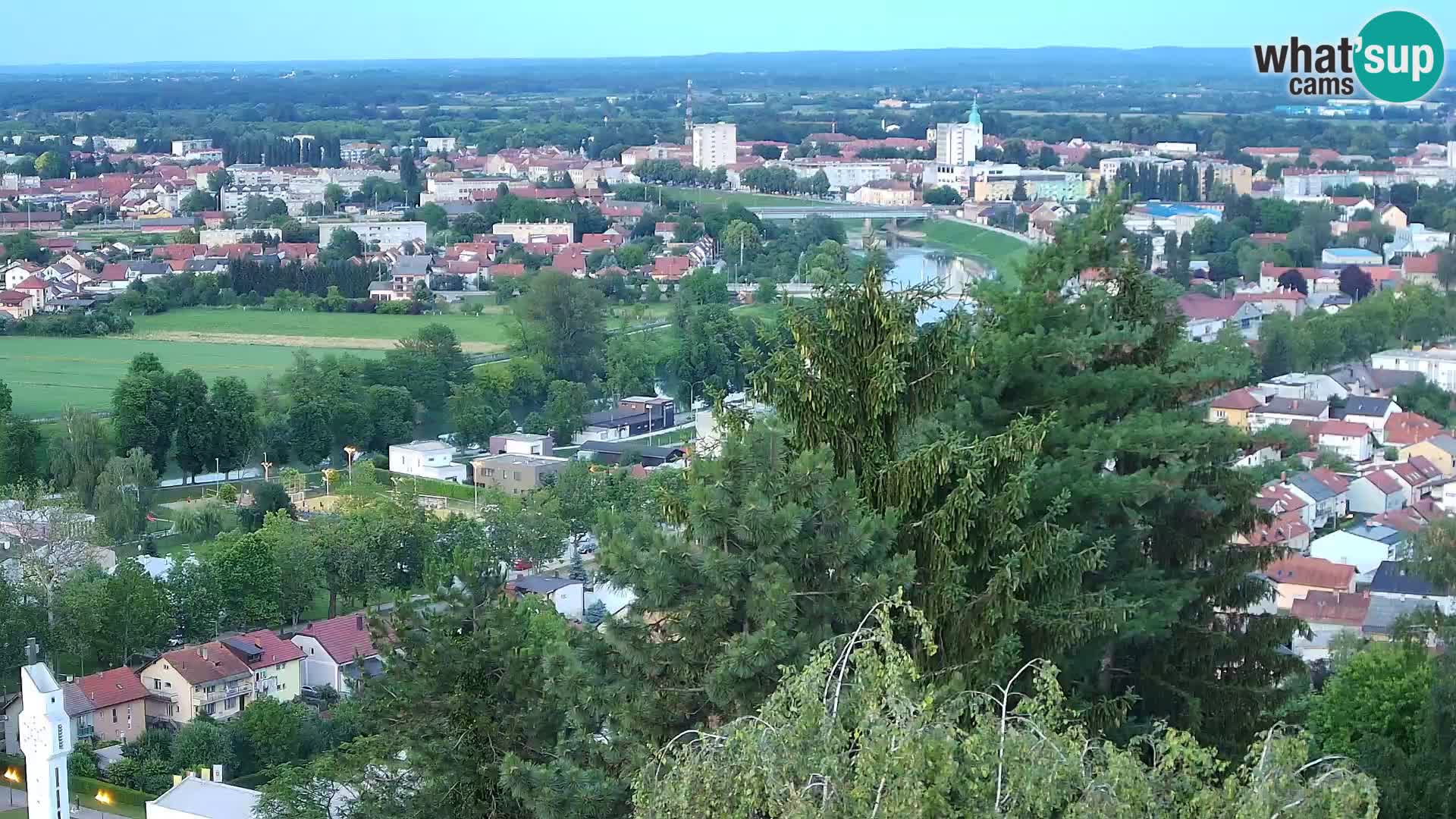 Spletna kamera Karlovac Dubovac grad – Pogled v živo na zgodovinsko znamenitost Karlovca