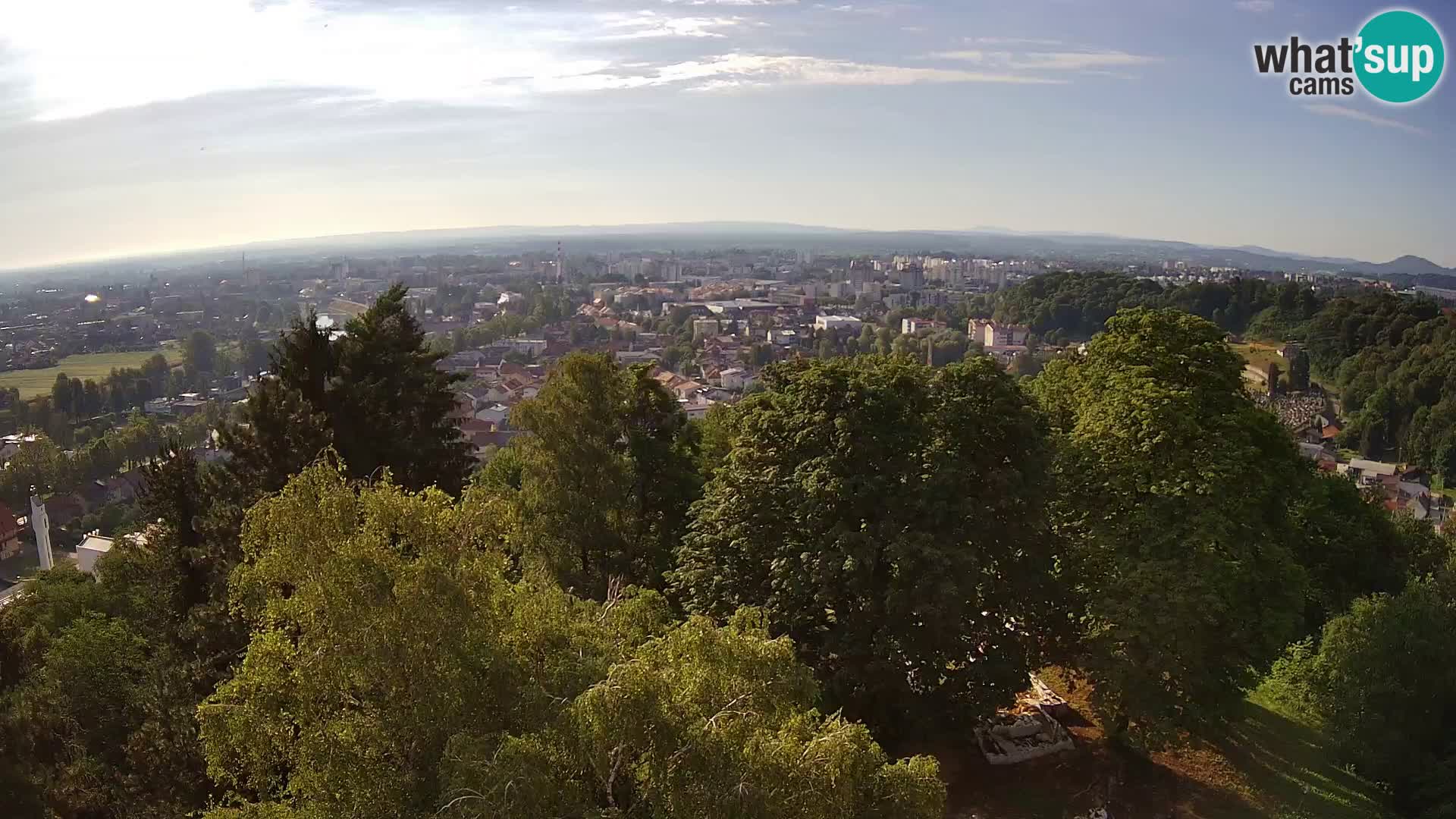 Web kamera Karlovac – Dvorac Dubovac uživo