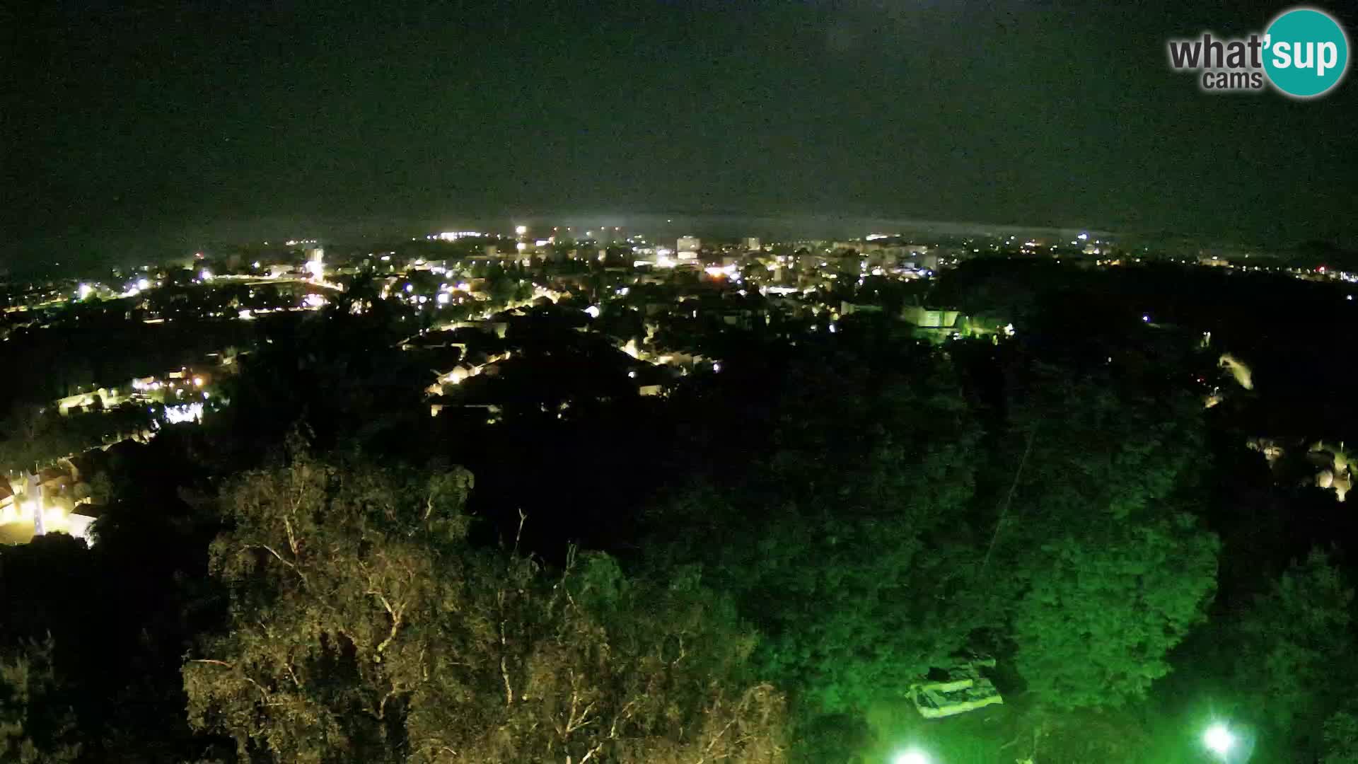 Spletna kamera Karlovac Dubovac grad – Pogled v živo na zgodovinsko znamenitost Karlovca