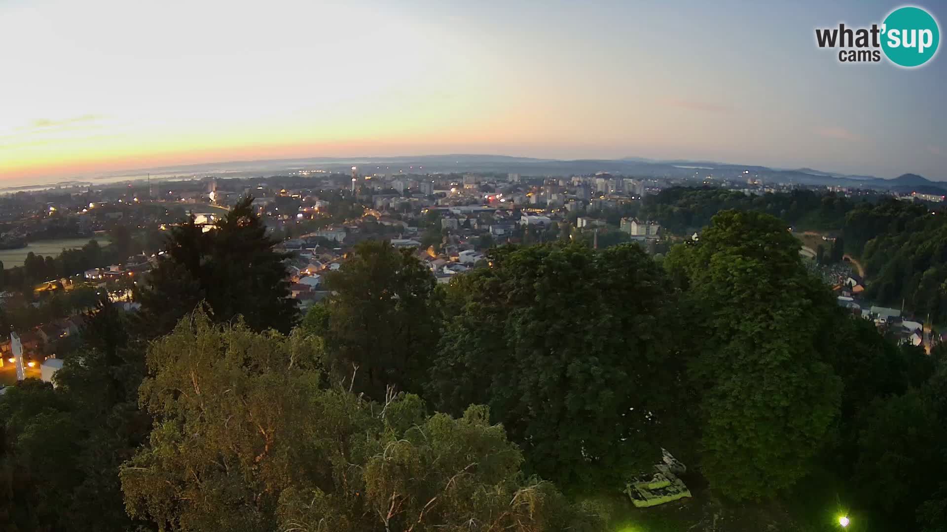 Webcam Karlovac Dubovac Castle – Live View of Karlovac’s Historic Landmark