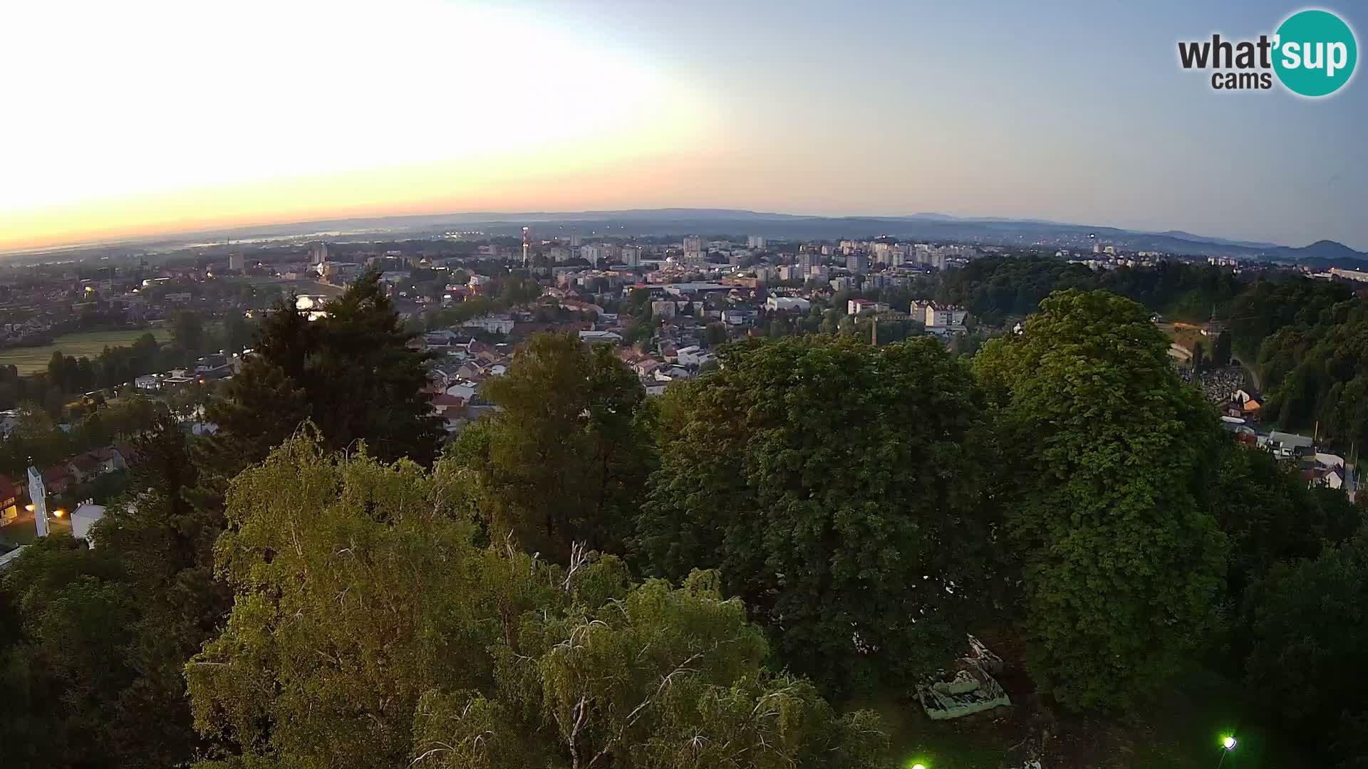 Webcam Karlovac Dubovac Castle – Live View of Karlovac’s Historic Landmark