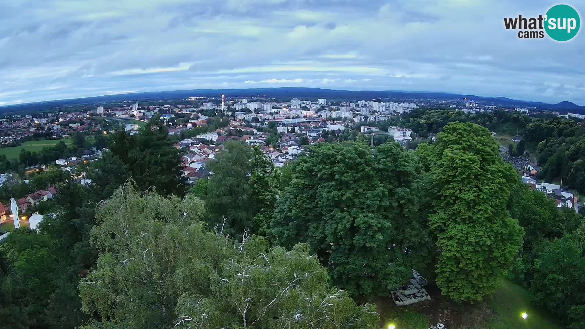 Web kamera Karlovac – Dvorac Dubovac uživo