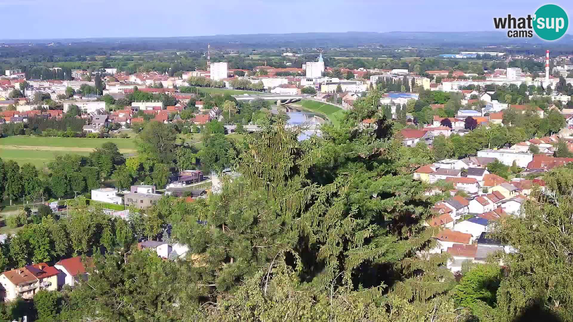 Spletna kamera Karlovac Dubovac grad – Pogled v živo na zgodovinsko znamenitost Karlovca