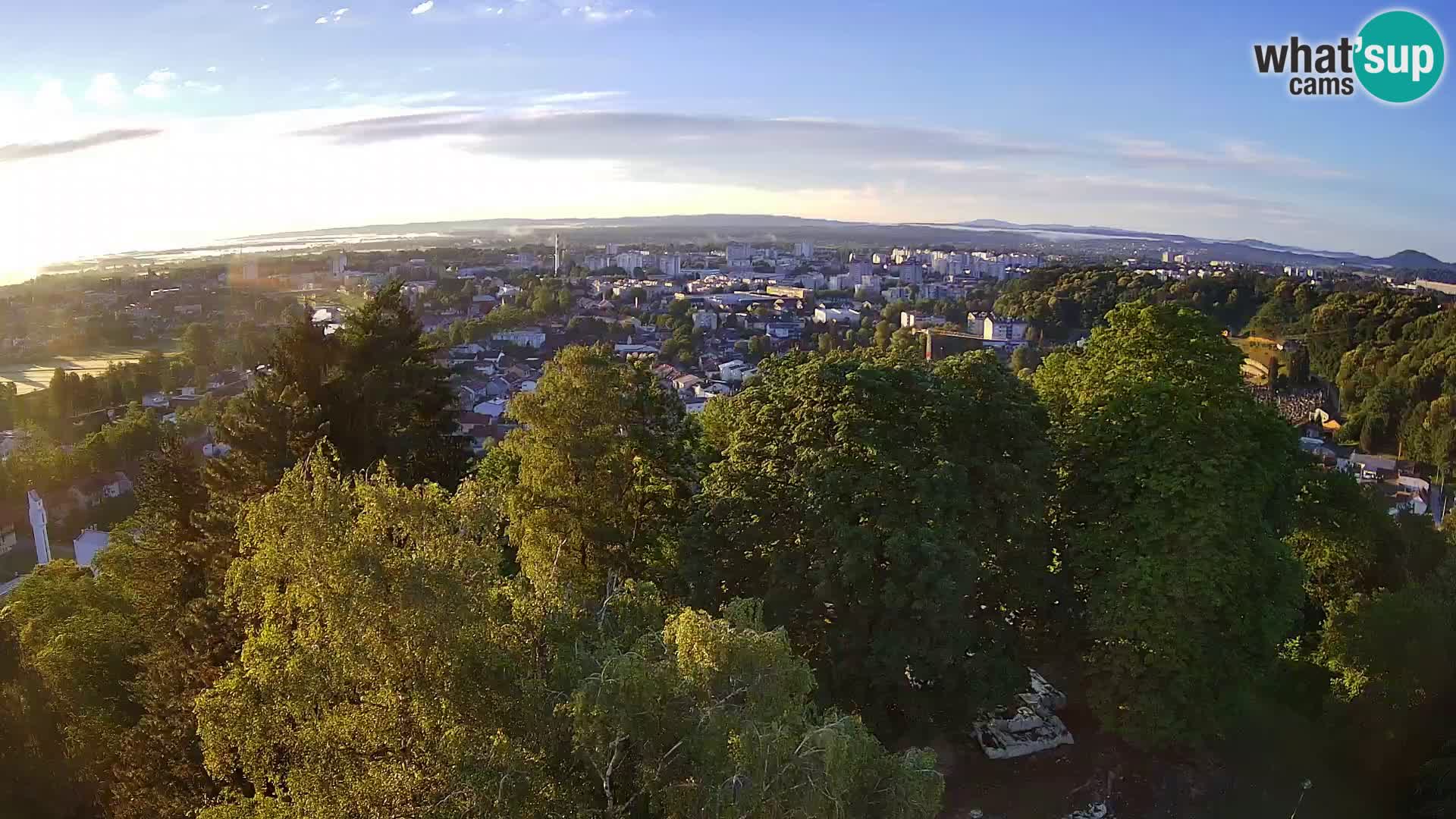 Webcam Karlovac Dubovac Castle – Live View of Karlovac’s Historic Landmark