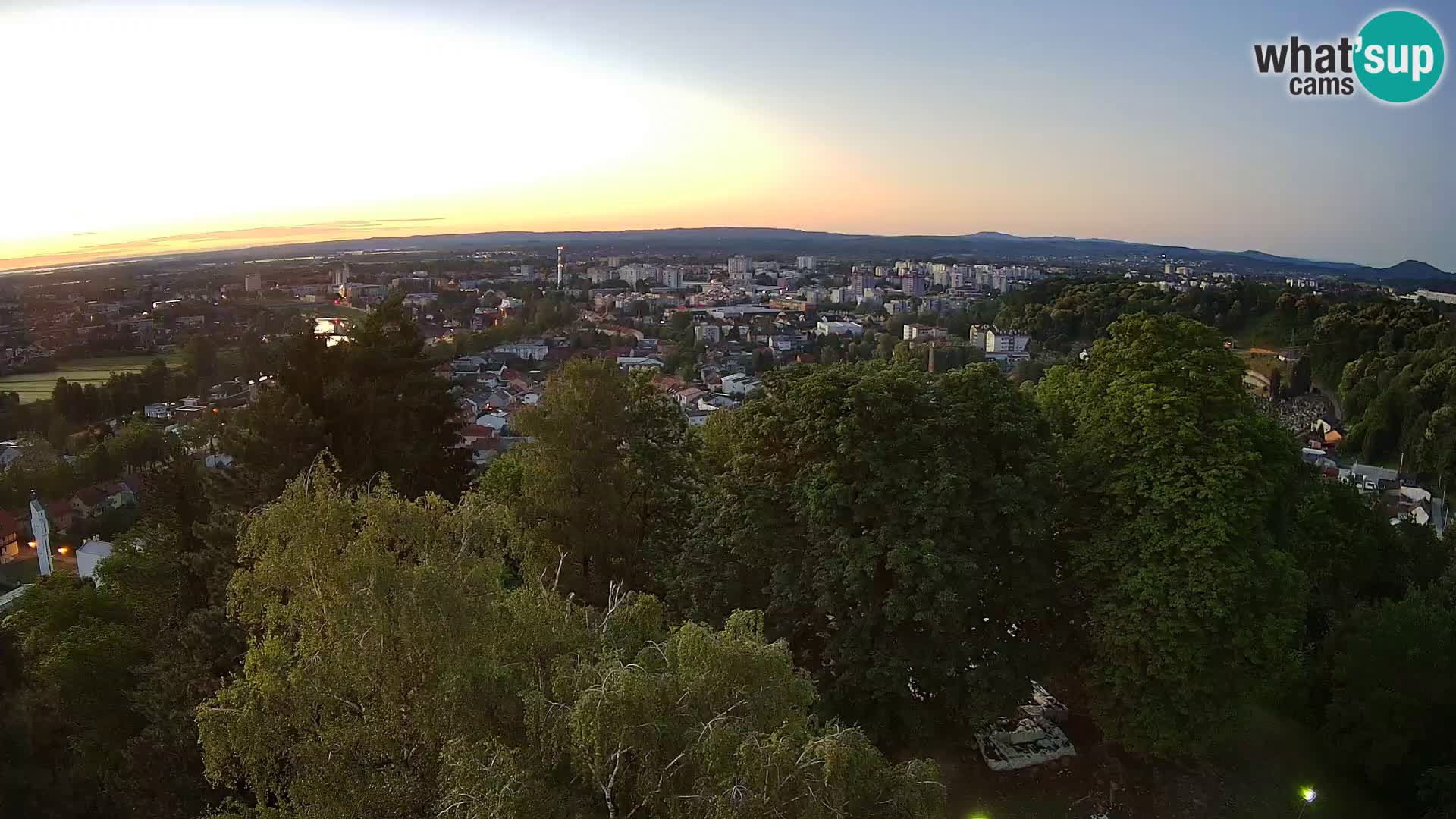 Webcam Karlovac Dubovac Castle – Live View of Karlovac’s Historic Landmark