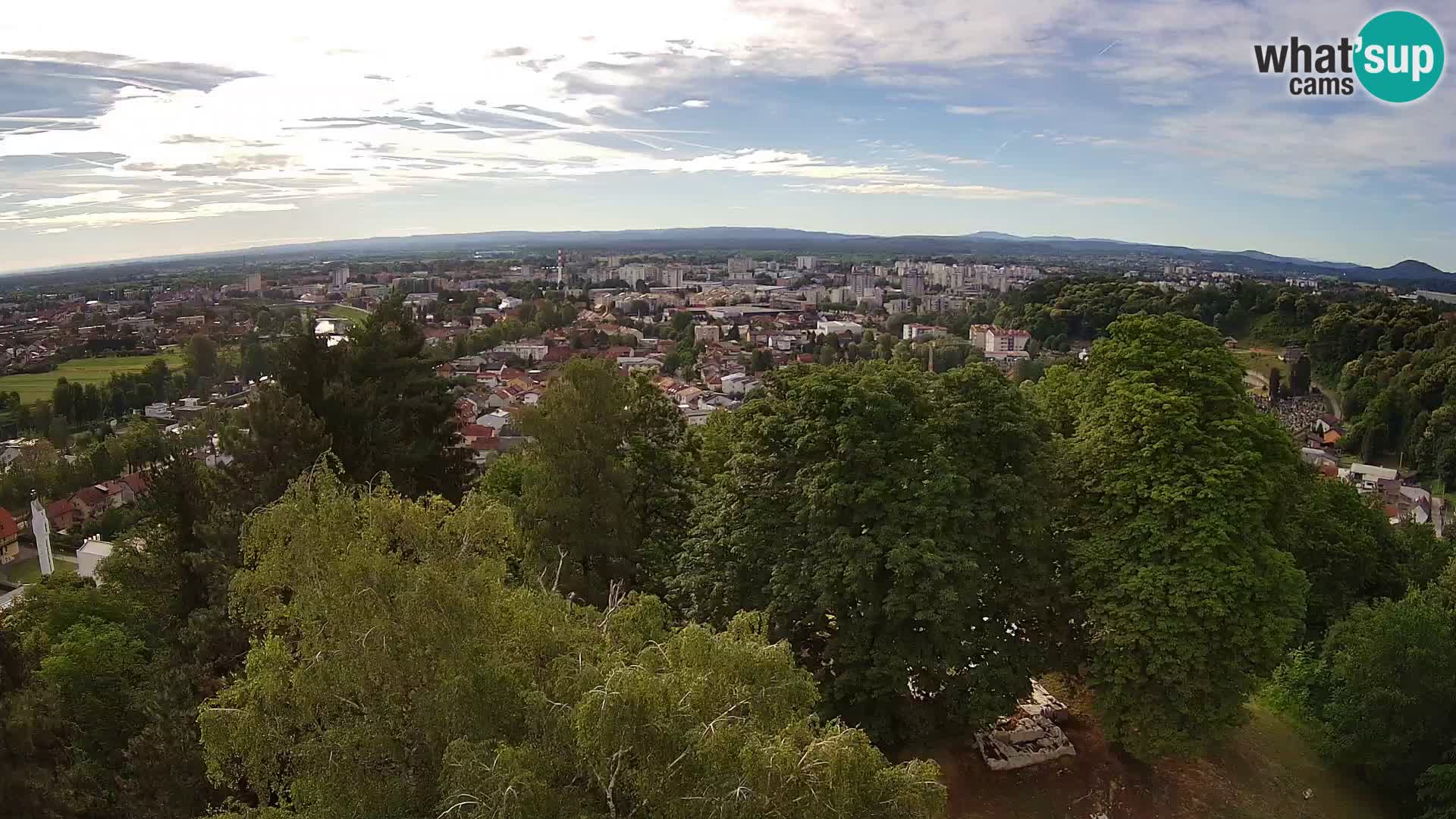 Web kamera Karlovac – Dvorac Dubovac uživo