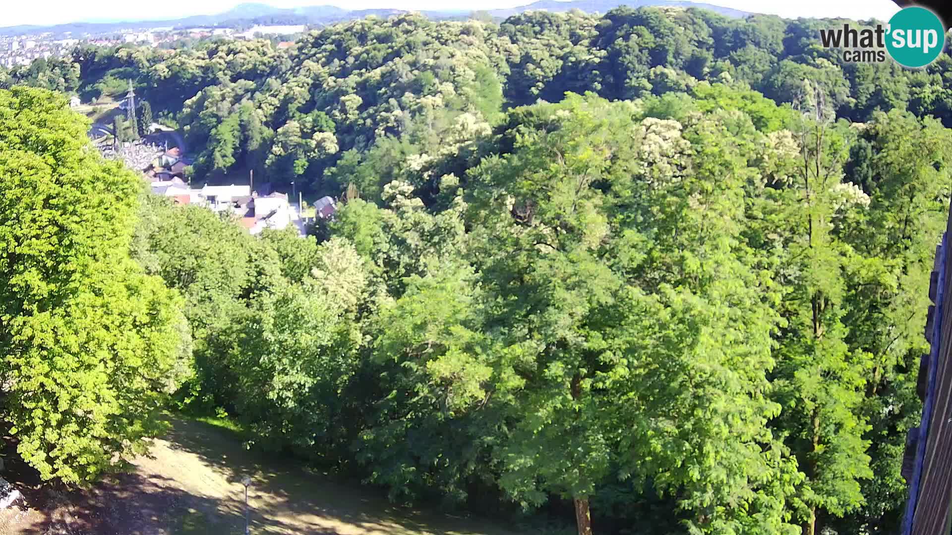 Spletna kamera Karlovac Dubovac grad – Pogled v živo na zgodovinsko znamenitost Karlovca