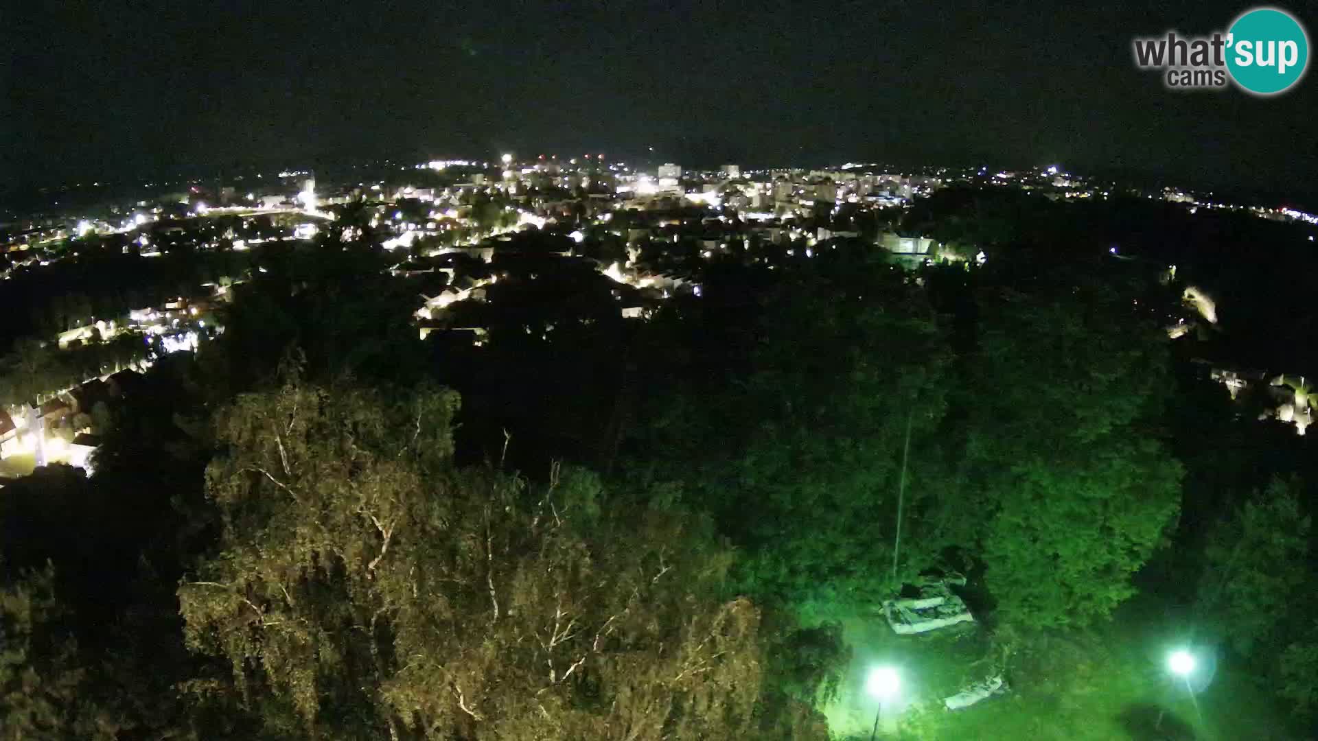Spletna kamera Karlovac Dubovac grad – Pogled v živo na zgodovinsko znamenitost Karlovca
