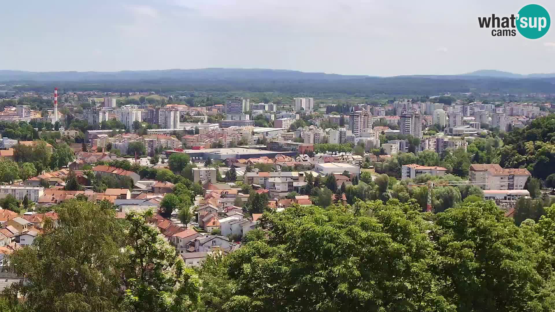 Spletna kamera Karlovac Dubovac grad – Pogled v živo na zgodovinsko znamenitost Karlovca