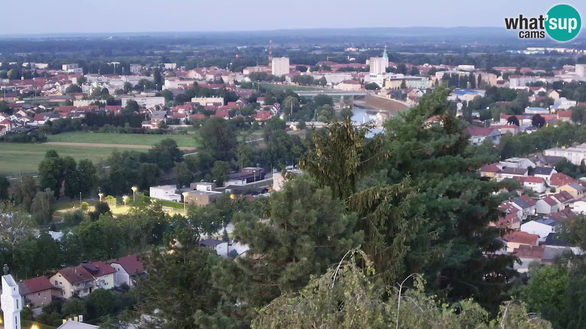 Web kamera Karlovac – Dvorac Dubovac uživo