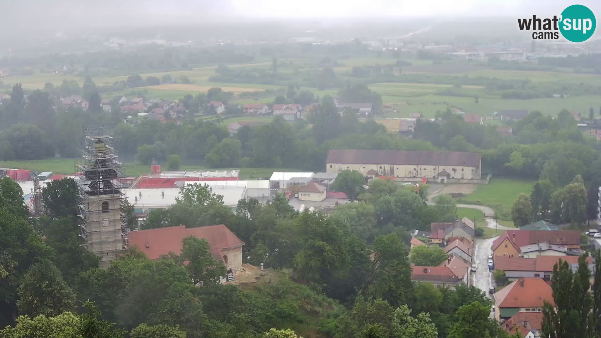 Web kamera Karlovac – Dvorac Dubovac uživo