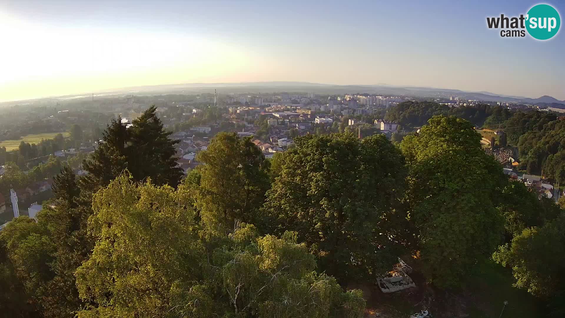 Webcam Karlovac Dubovac Castle – Live View of Karlovac’s Historic Landmark