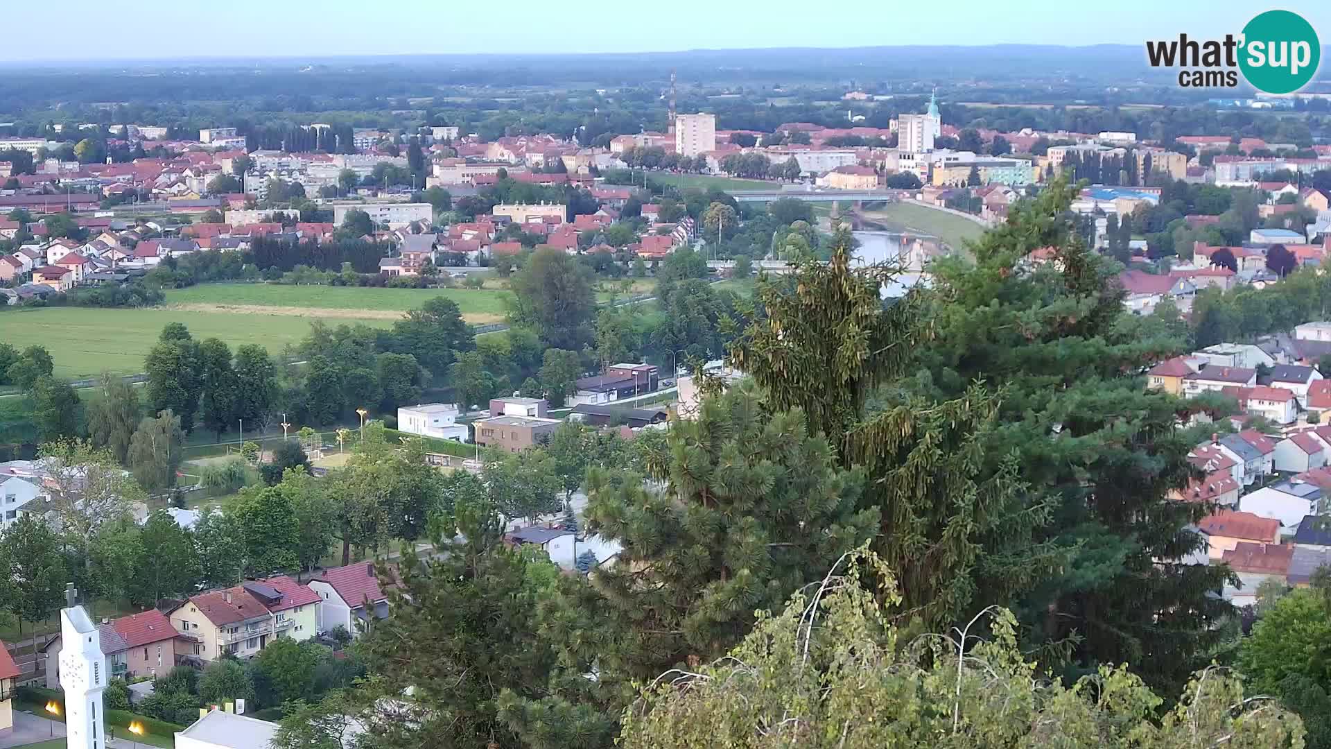 Web kamera Karlovac – Dvorac Dubovac uživo