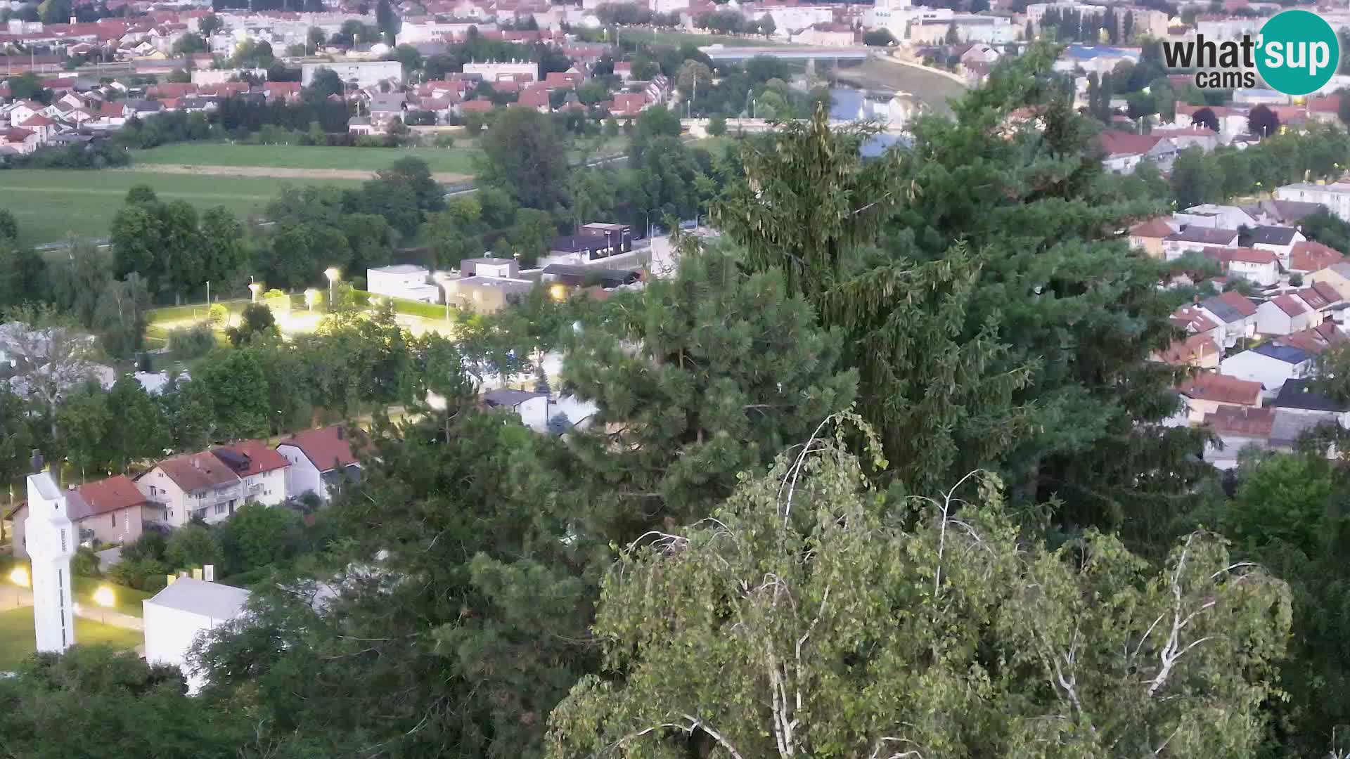 Web kamera Karlovac – Dvorac Dubovac uživo