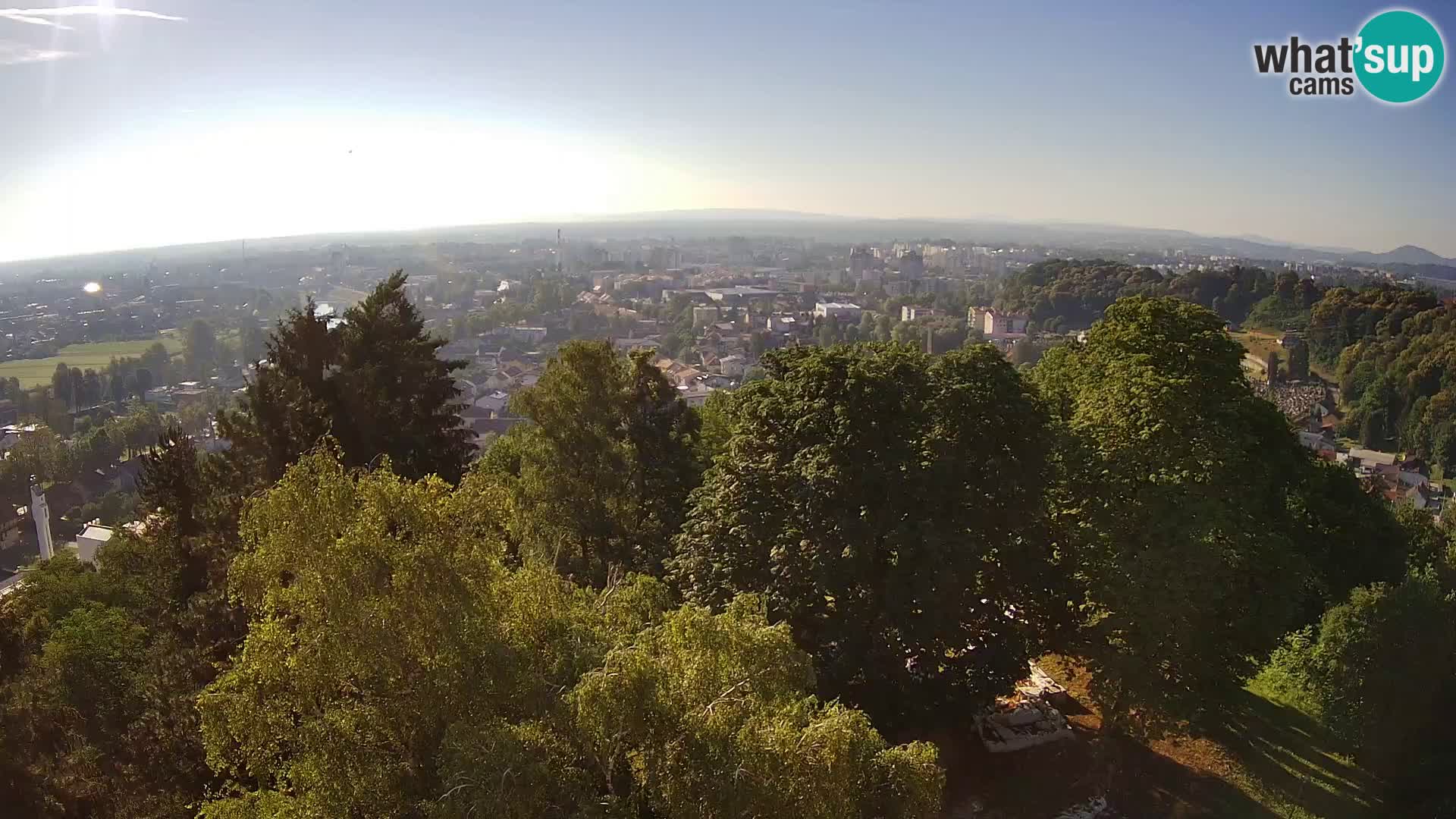 Webcam Karlovac Dubovac Castle – Live View of Karlovac’s Historic Landmark
