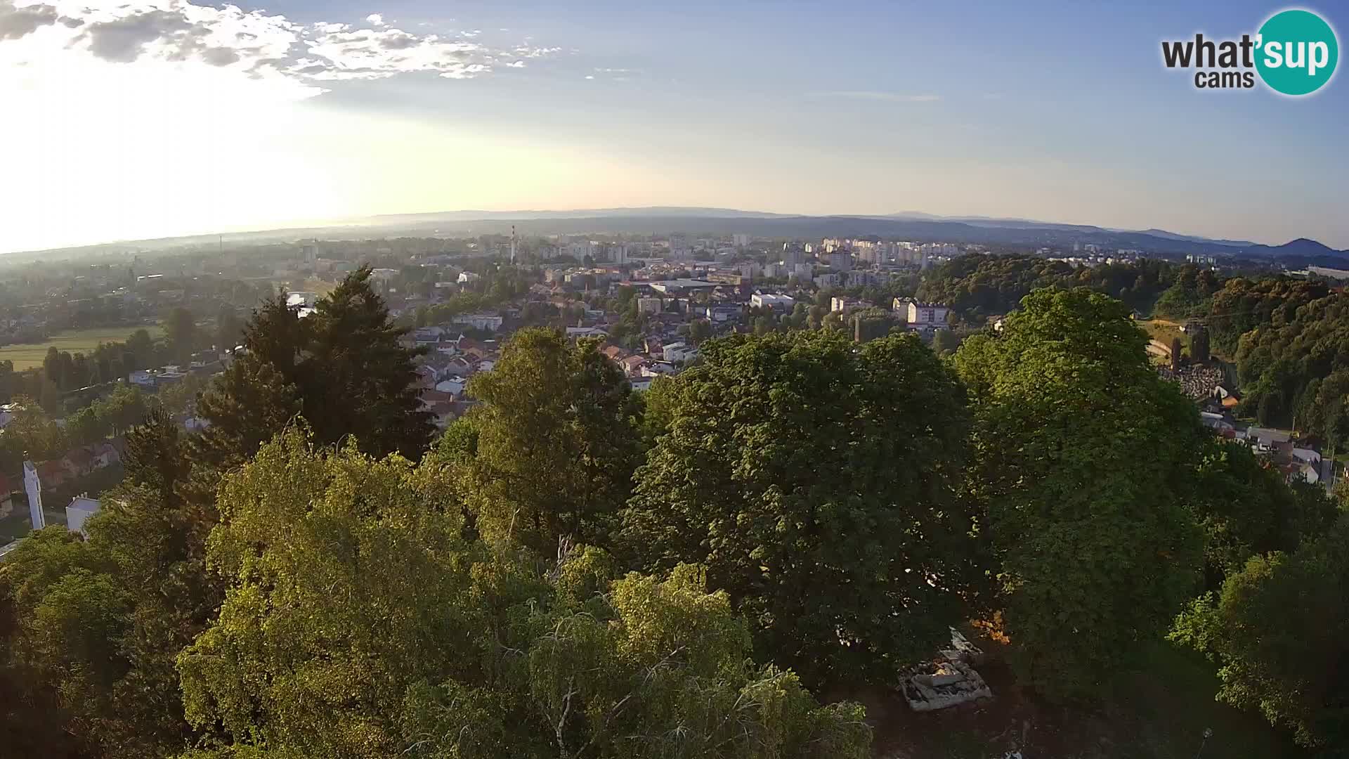 Webcam Karlovac Dubovac Castle – Live View of Karlovac’s Historic Landmark