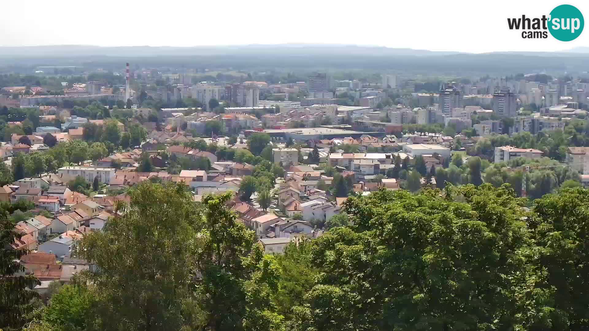 Spletna kamera Karlovac Dubovac grad – Pogled v živo na zgodovinsko znamenitost Karlovca